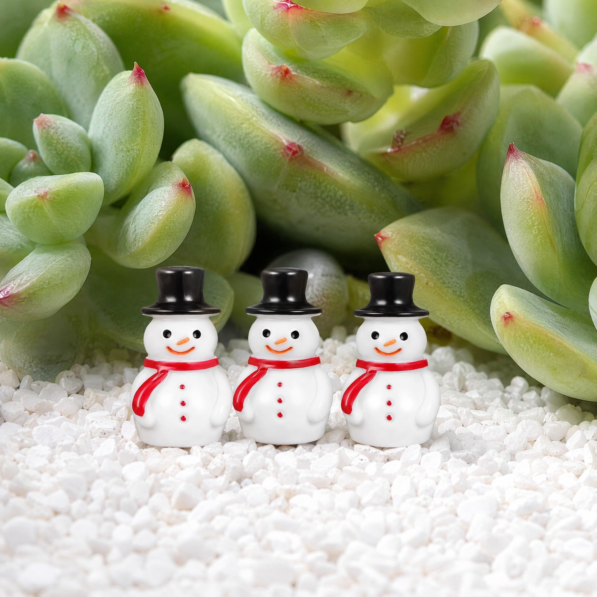 Hemobllo 20 Pezzi Mini Pupazzo di Neve in Resina, Nero, per Lavoretti | Statuette Miniatura Natalizie, Ornamenti Pupazzo di Resina, Adatte a Micro Paesaggi Creativi
