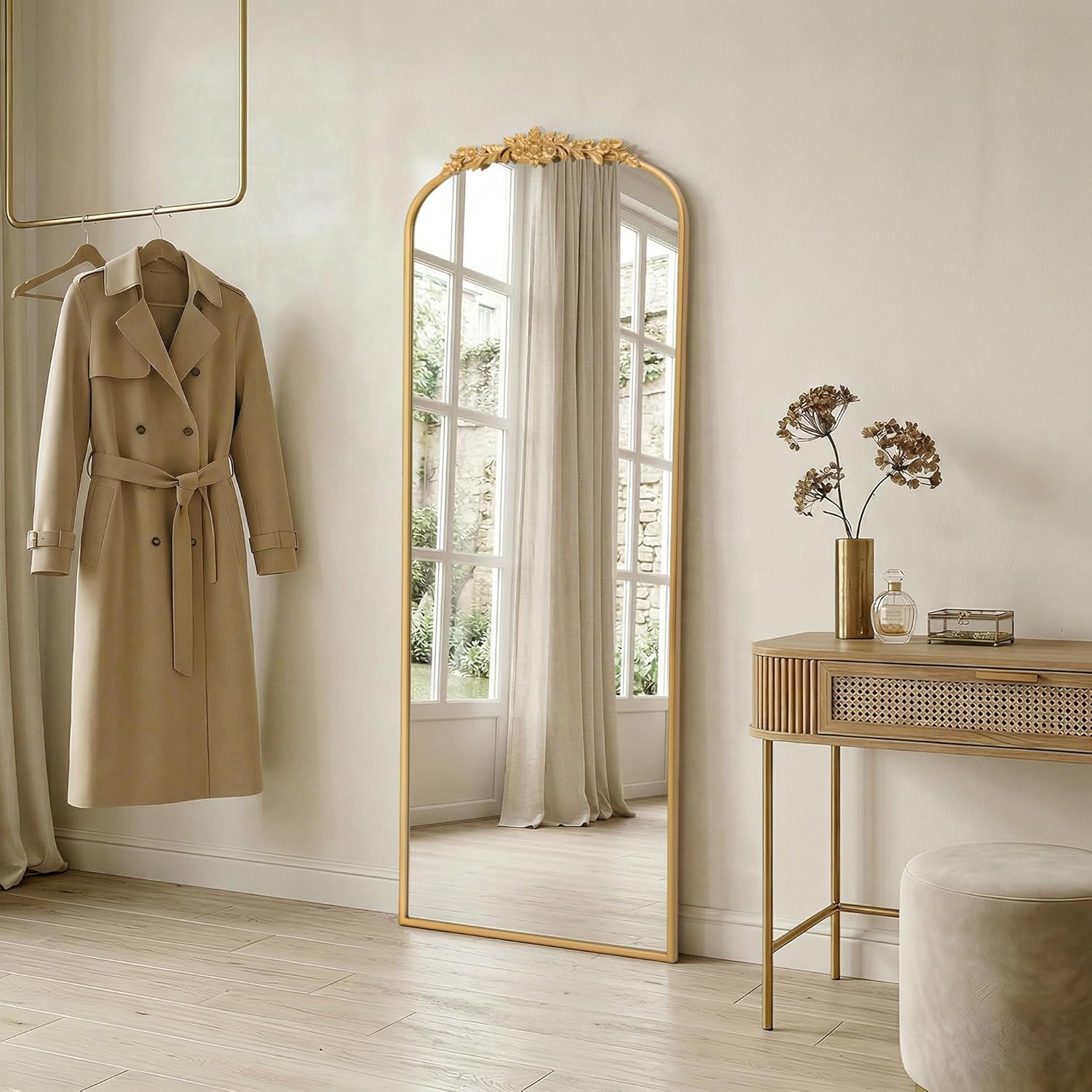 Besdomus Vintage Full Length Mirror: 21"x56" Ornate Gold Antique Floor Long Body Mirror - Traditional Baroque Decorative for Entryway/Cloakroom/Bedroom/Wall - Ideal for Fashion-Conscious