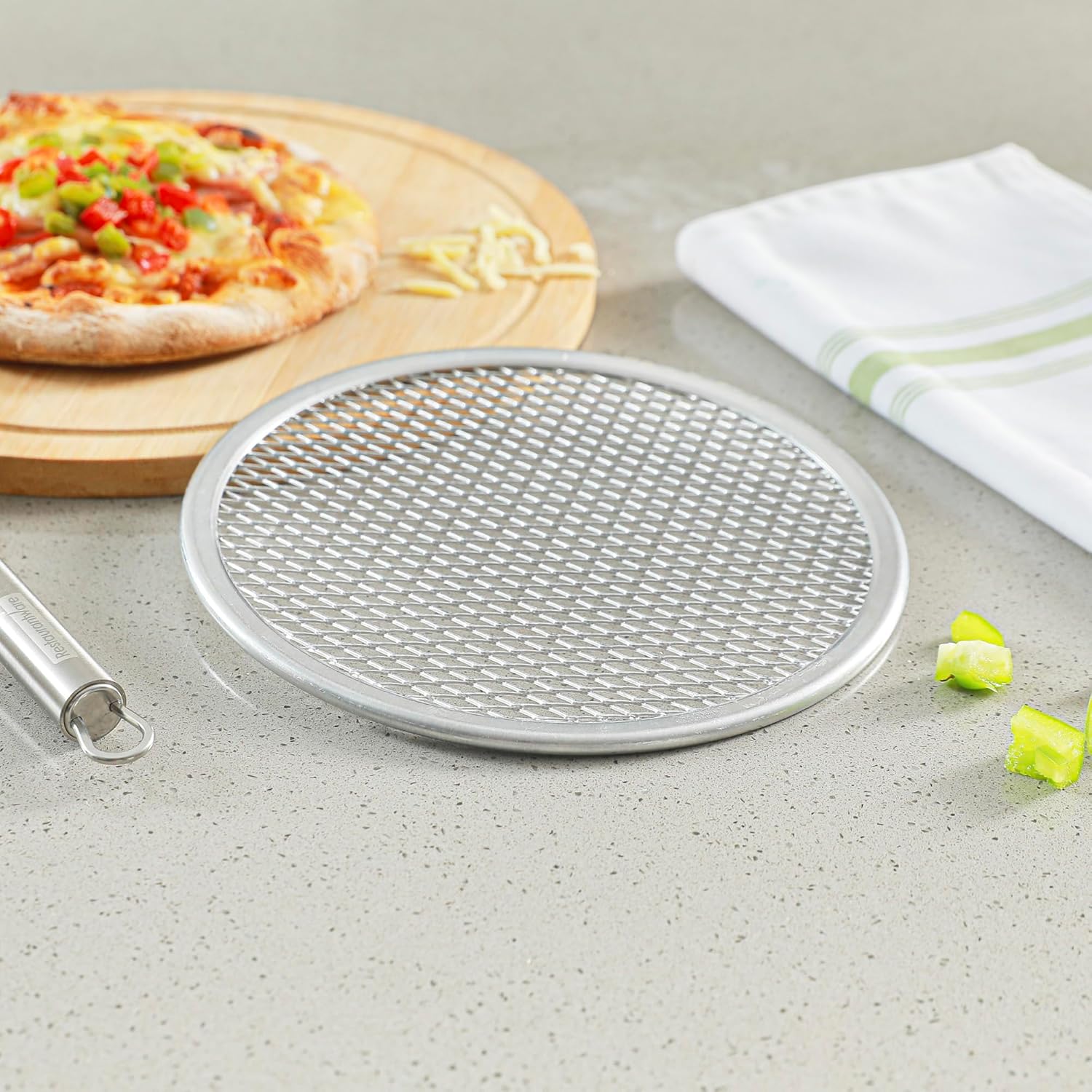 Restaurantware 7 Inch Aluminum Pizza Screen Pack of 144 Mesh Baking Tool For Crispy Crust, Lightweight Stackable Seamless Rim Rust-Resistant Baking Screen, Reusable for Pizzerias, Home Oven Use