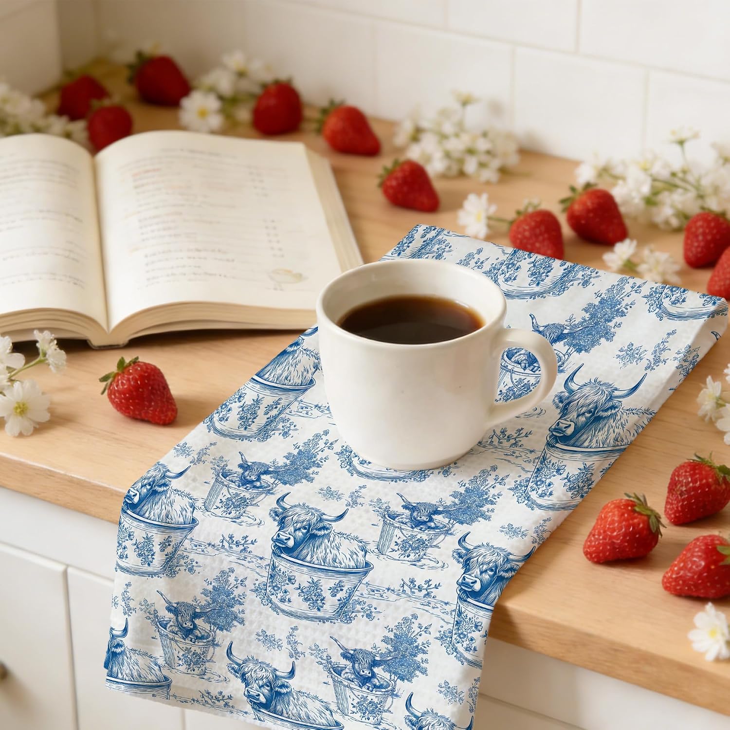 Chinoiserie Potted Highland Cow Kitchen Towels, Highland Cow Gifts for Women, Blue and White Floral Heifer Decorative Dish Tea Hand Towels for Kitchen Bathroom, 16x24 Inch