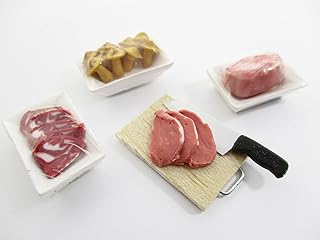 Dollhouse Miniatures Fresh Food Pack Raw Meat Preparation with Knife Set 13849