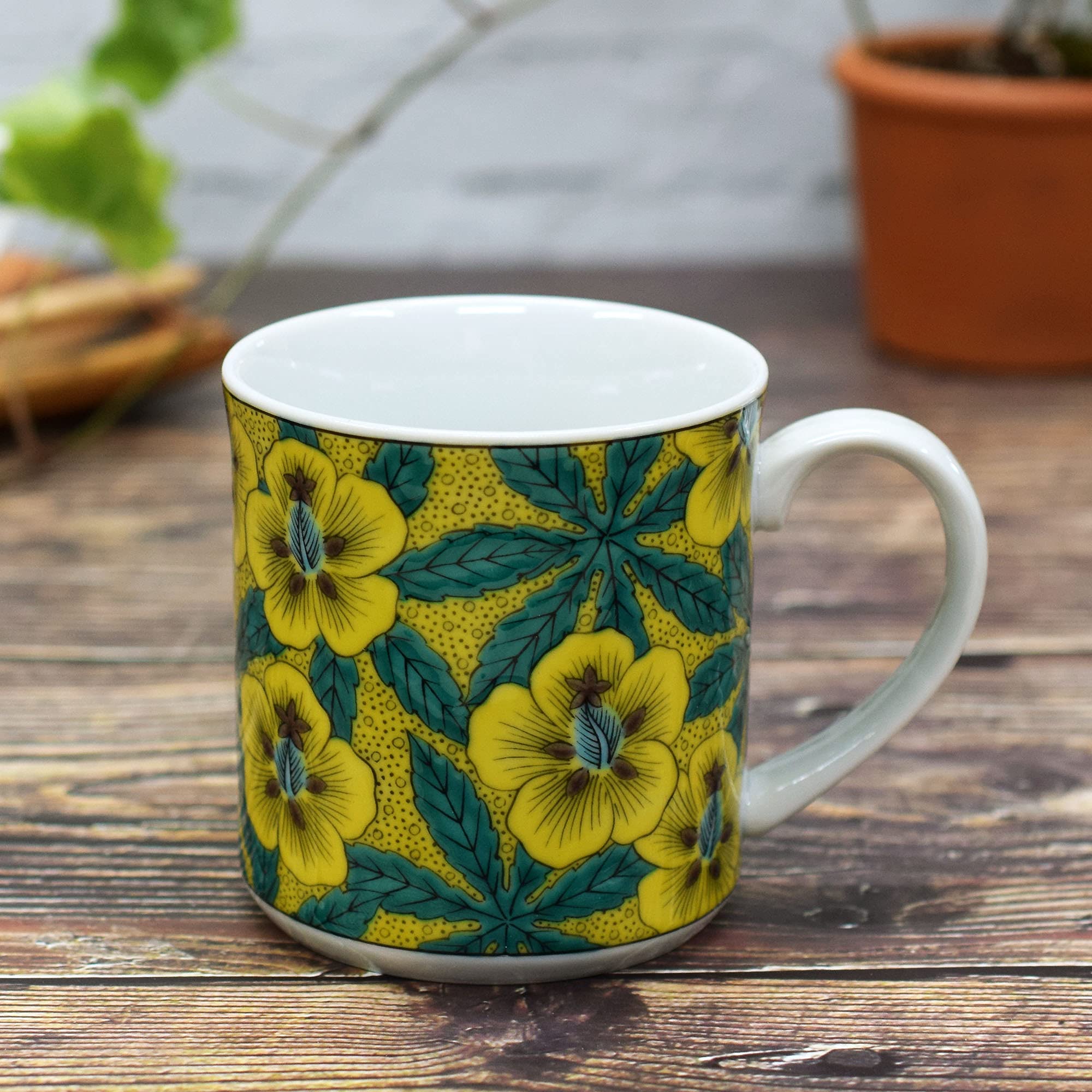 Kutani Ware Mug, Aoi, Ceramic, Tableware, Made in Japan, Brand : Home & Kitchen