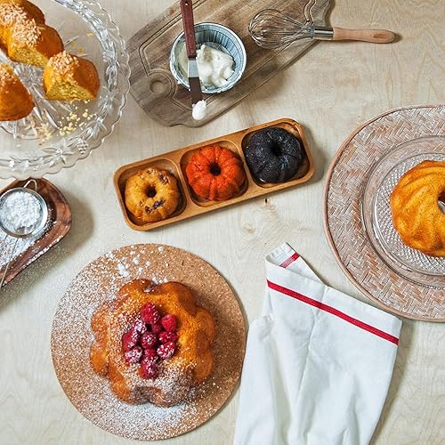 Miniatura 4 de TORTUGA Pastel de ron de piña caribeña  Tortas de ron de 4 onzas  Caja de 60  El regalo gourmet perfecto para rellenar calcetines, cestas de regalo