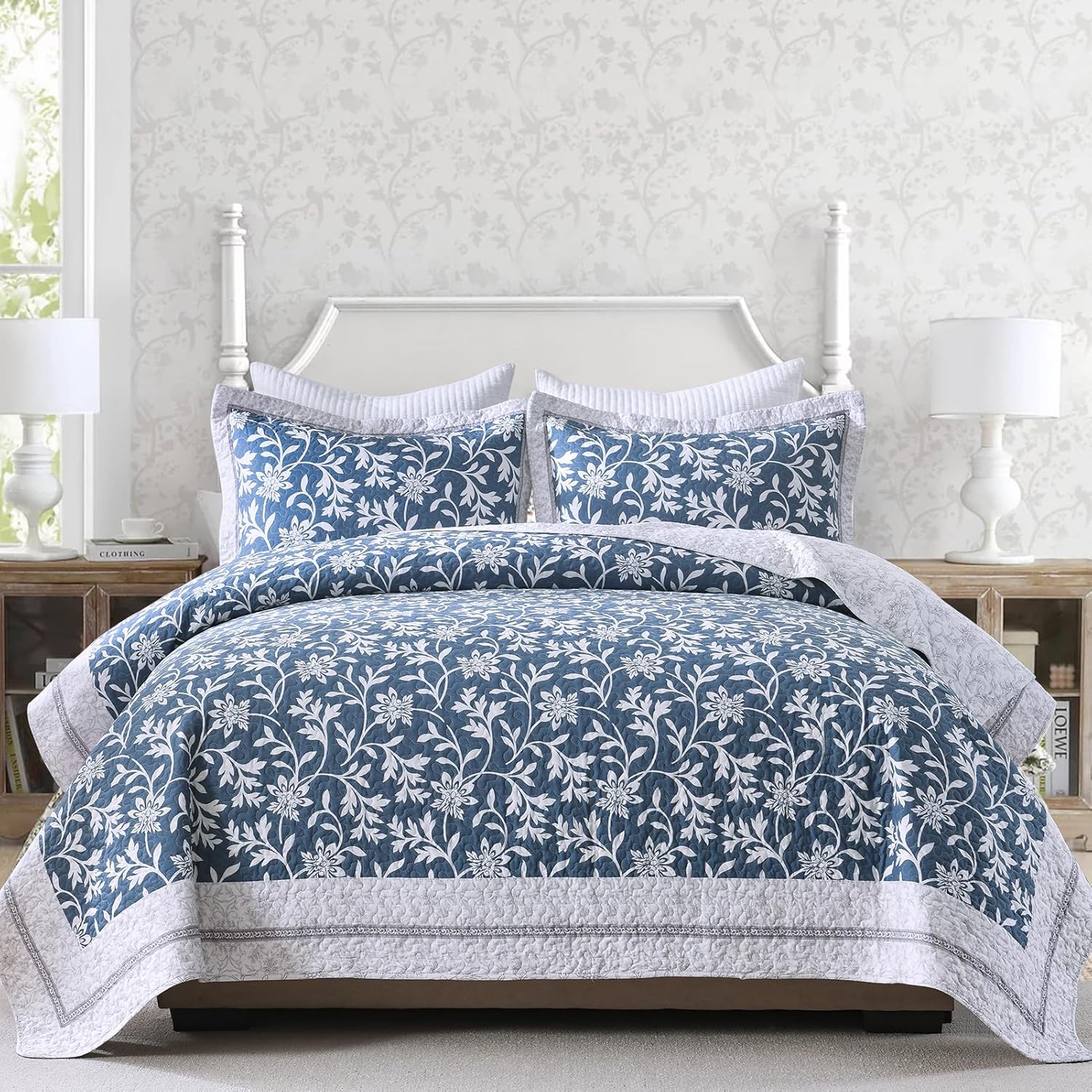 Quilts Queen Size - Blue White Quilt Set with Matching Shams, Garden Floral Design Farmhouse Reversible Bedding Bedspread, 3 Pieces 100% Cotton Lightweight Coverlet for All Season