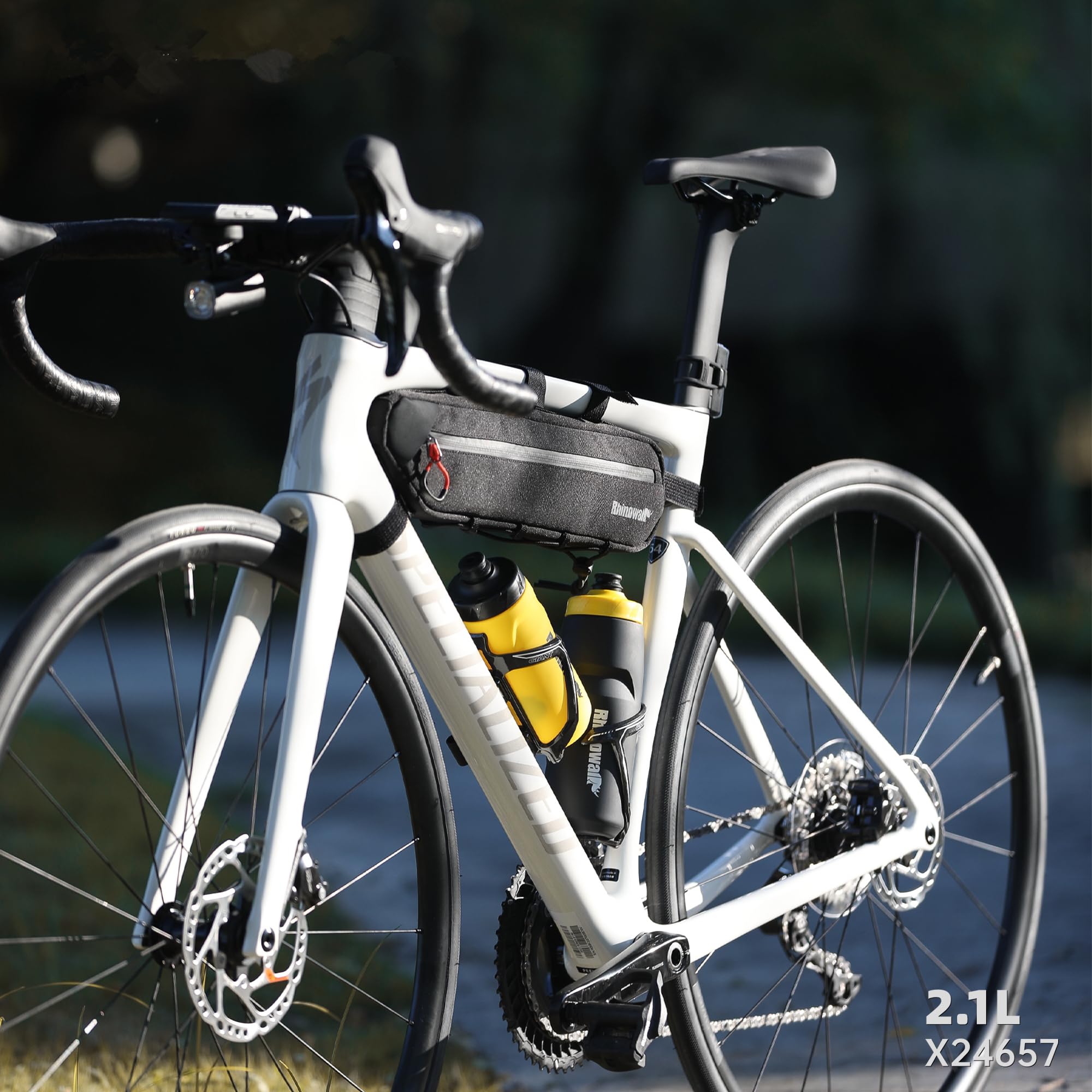 Sac de Cadre vélo – Sac Cadre Vélo Grande Capacité, Modèle Triangulaire Adapté Vélo Route, VTT et Gravel (Noir-2.1L)