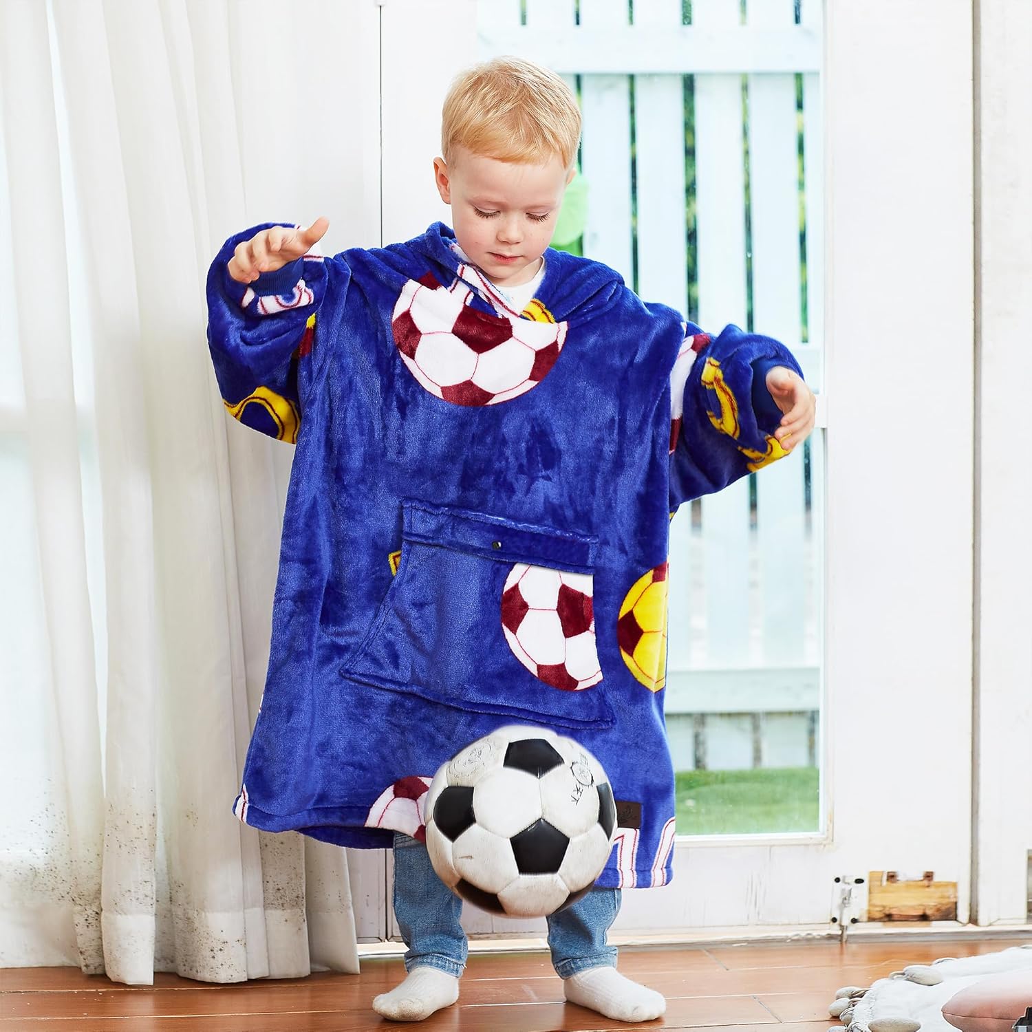 Catalonia Oversized Blanket Hoodie for Kids, Wearable Fleece Sweatshirt Pullover with Large Front Pocket, 4-12 Years Boy Girl - Image 2