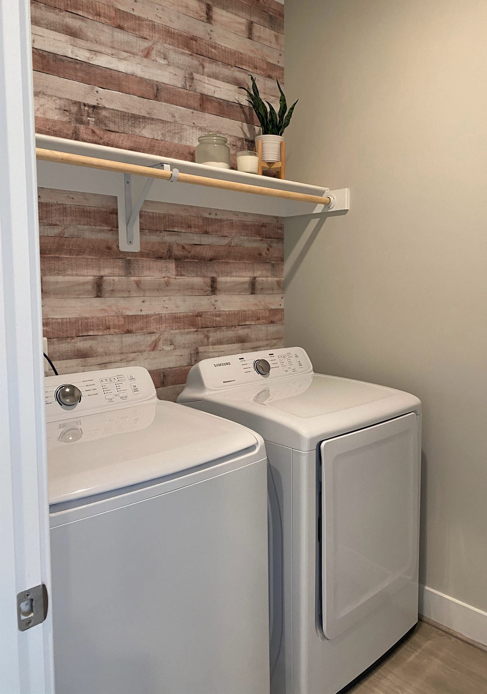 Yun-aeon Natural Wood-Cinnamon Wood Contact Paper Peel and Stick Wallpaper 17.8â€?x 472â€?Self Adhesive Removable Vintage Faux Wood Wall Paper Plank Shelf Home Decoration Kitchen Counter Cover Use