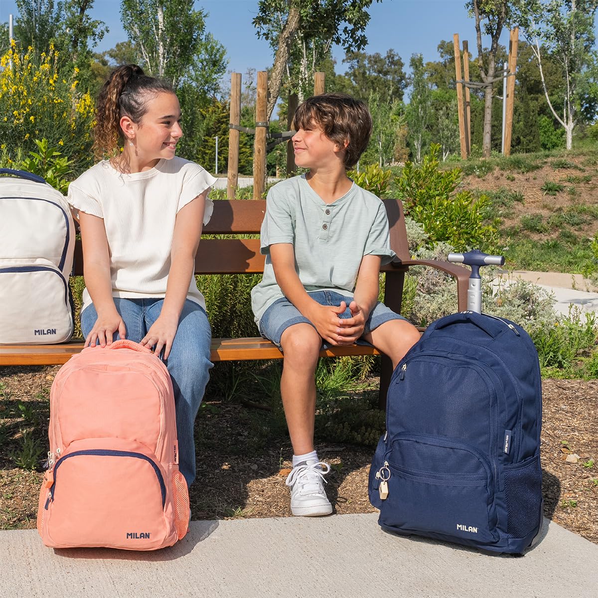 MILAN Mochila con ruedas 6 cremalleras (25L) serie 1918, azul marino