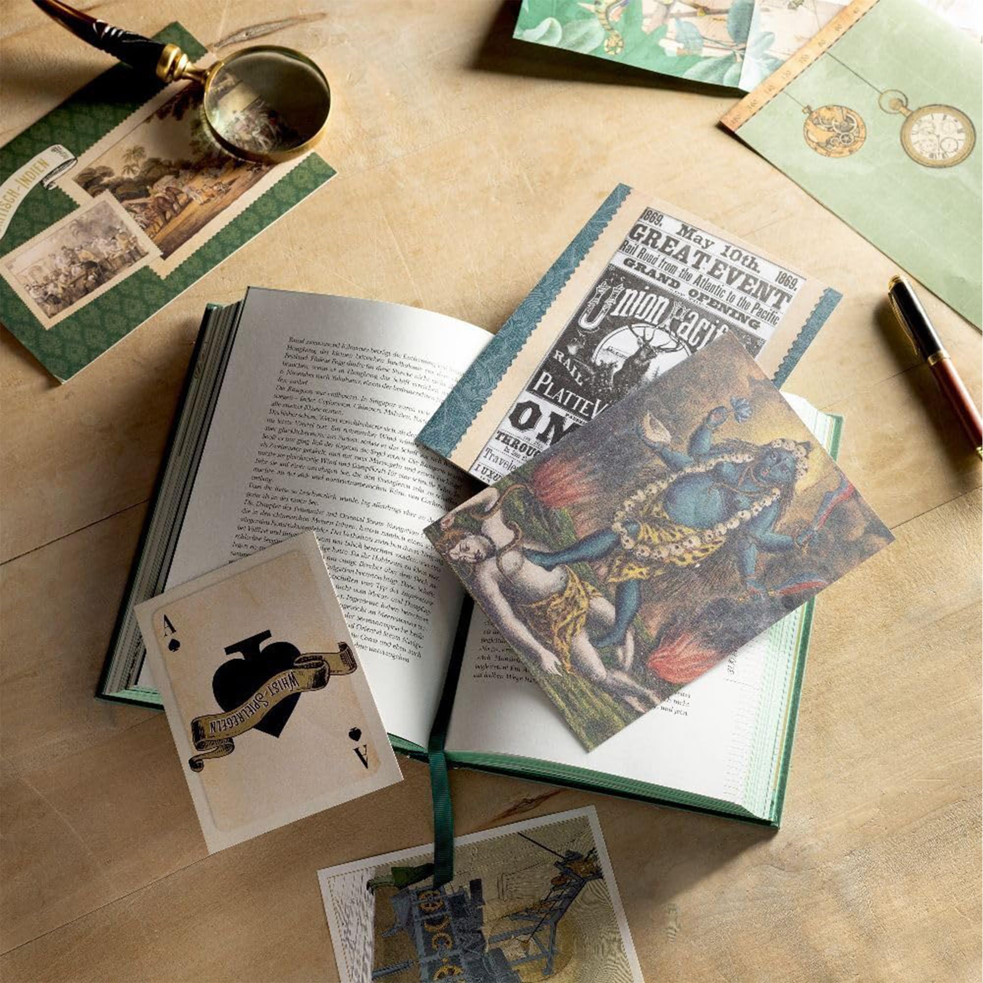 Jules Verne Buch-Set – 3 Große Schmuckausgaben: "Reise zum Mittelpunkt der Erde", "In 80 Tagen um die Welt" & "20.000 Meilen unter den Meeren" + Page Overlay - Klassiker in Hardcover Edition
