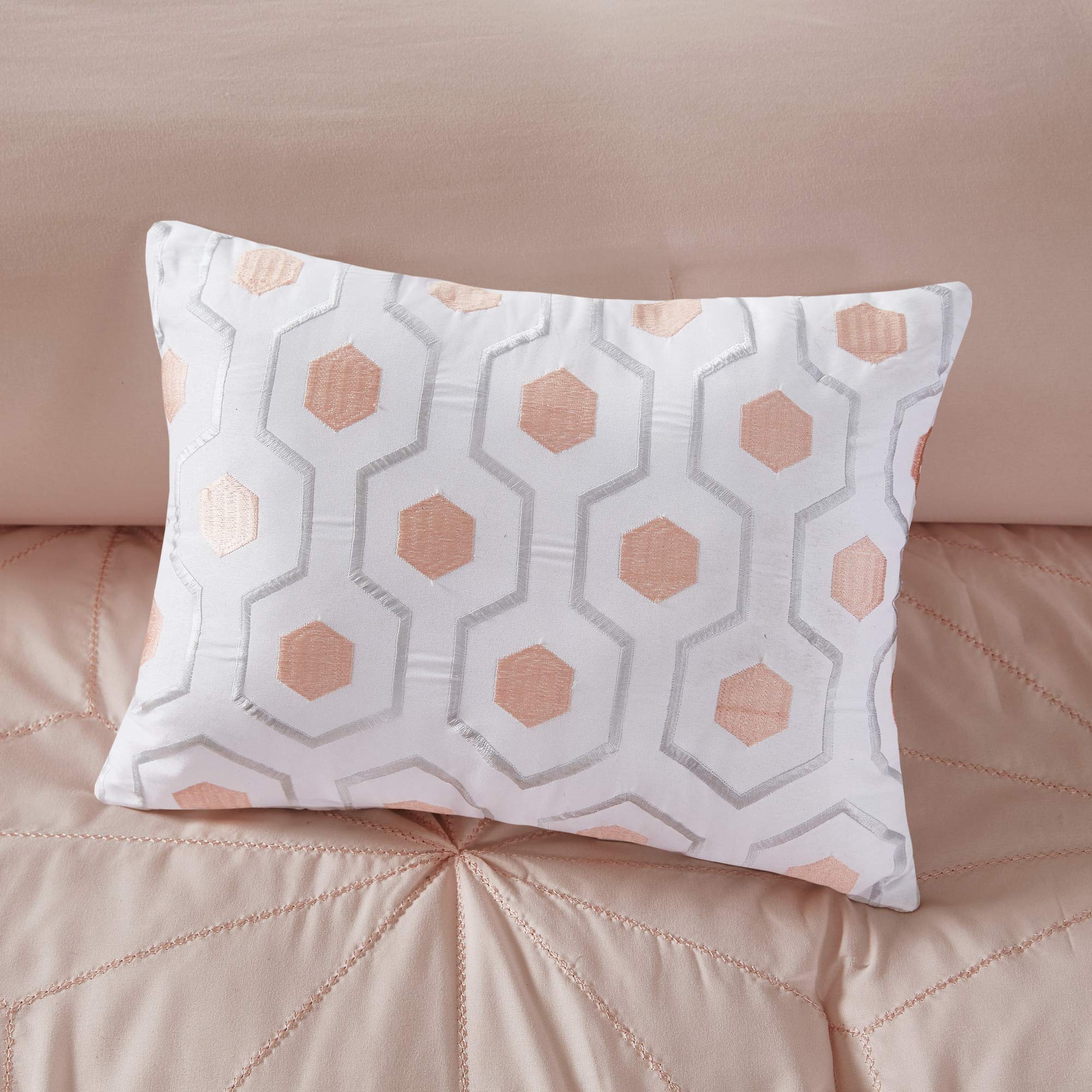 Intelligent Design Toren Complete Bag Tufted Embroidered Comforter with Sheet, Season Bedding Set, Twin, Pink