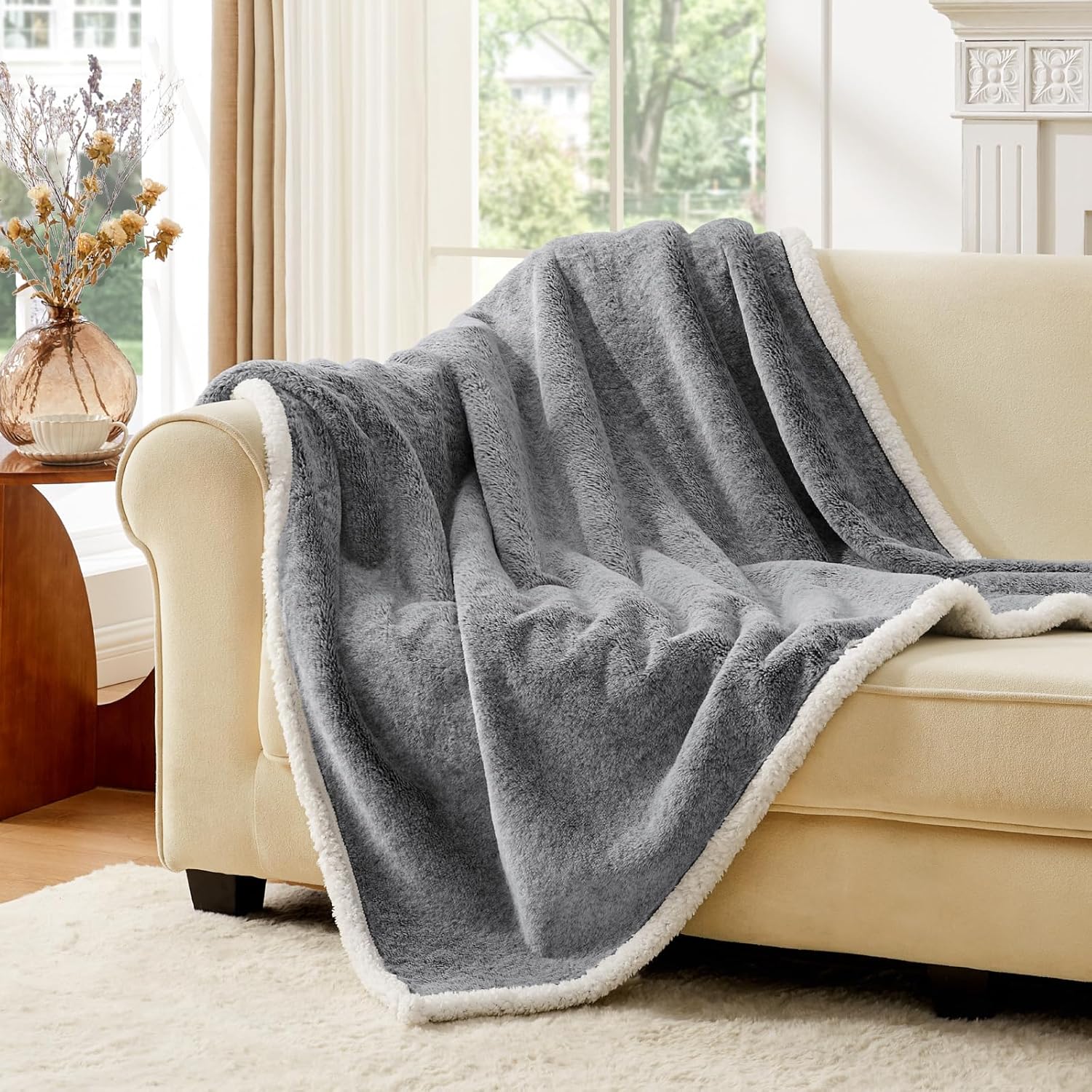 BEDELITE Faux Fur Throw Blanket for Couch - Super Soft & Warm Thick Sherpa Blanket for Sofa and Room Decor, Luxury Cozy Plush Fluffy Winter Blanket Gifts for Women Men Mom Dad, 50x60 inch, Black - Image 2