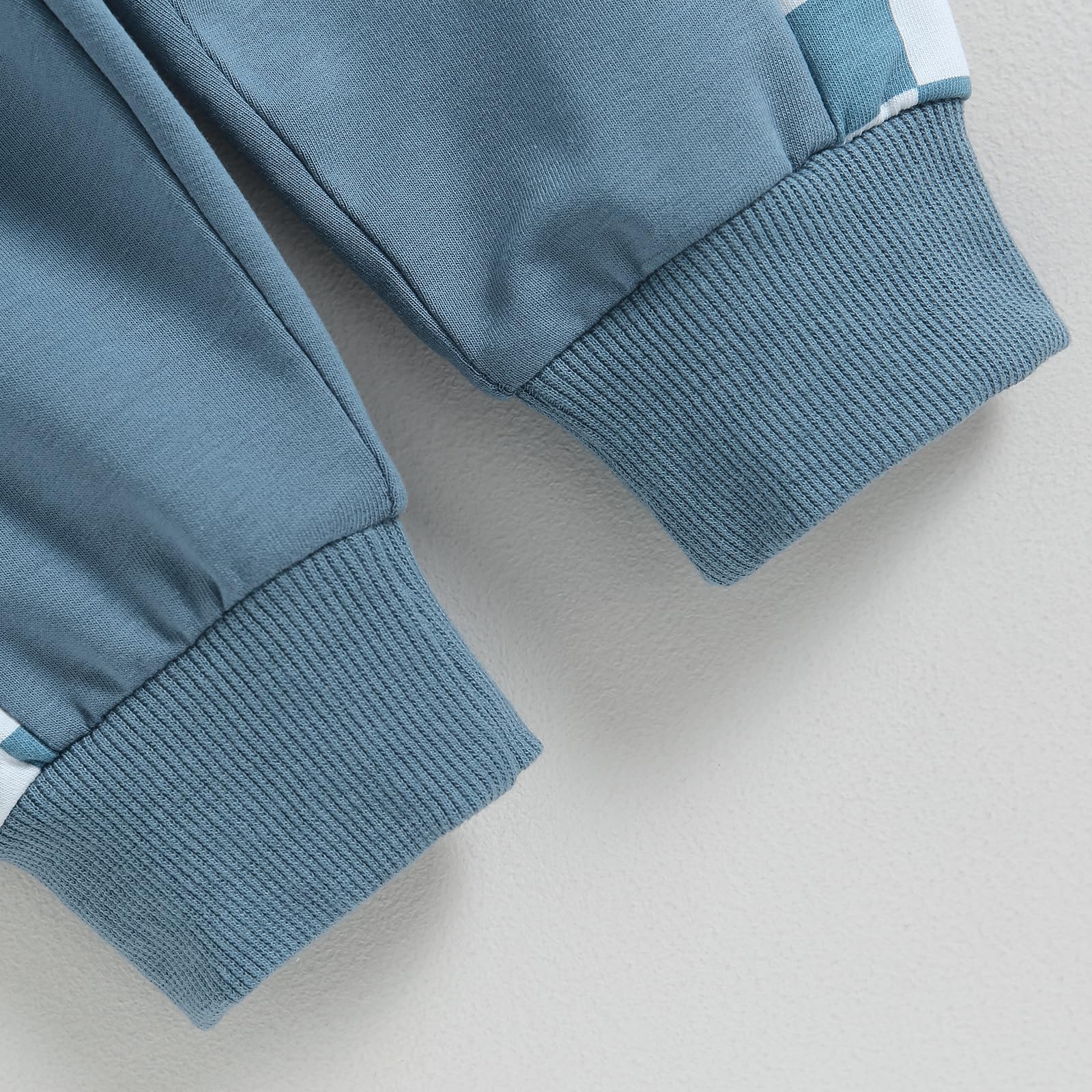 Conjunto de ropa para recién nacidos con diseño de cuadros de manga larga y pantalones de cintura elástica para bebés pequeños