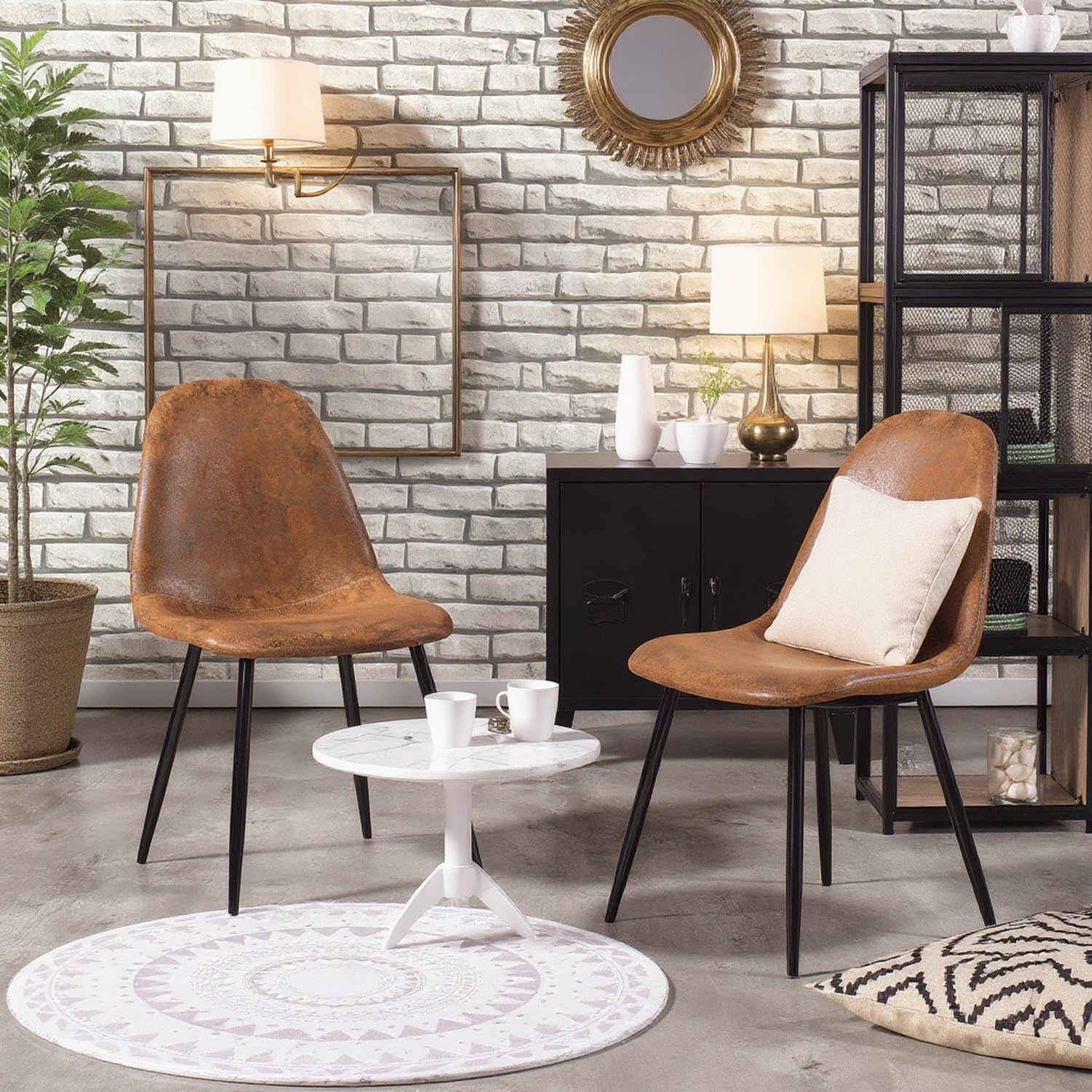 Set di 4 sedie da salotto in camoscio marrone con seduta imbottita per il tempo libero a casa, sedie scandinave, con schienale comodo e gambe in metallo nero per il relax casa