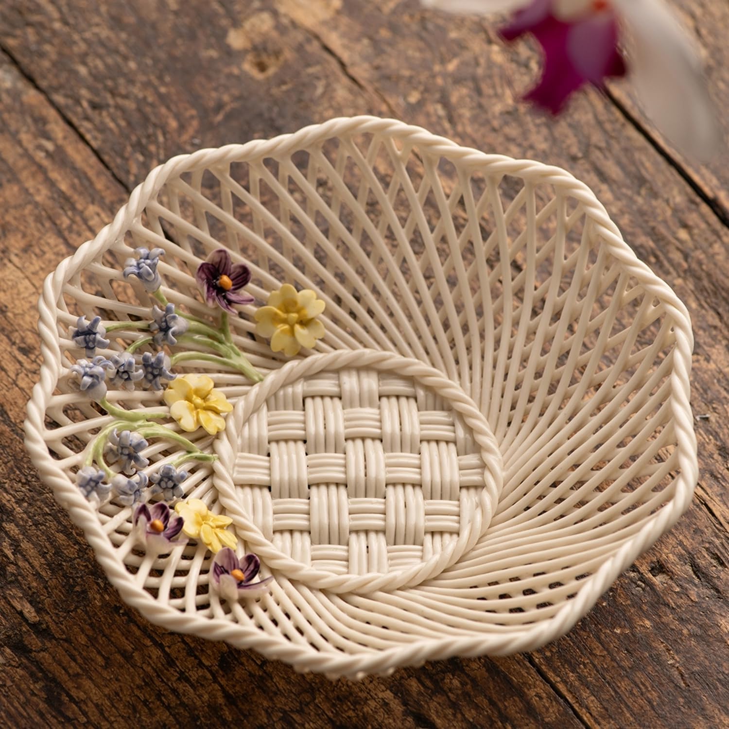 Belleek Wild Irish Hedgerow Spring Basket - Boho Room Decor, Handmade Flower Basket, Decorative Storage Baskets for Bedroom and Bathroom Decor, 7”D x 1.5”H