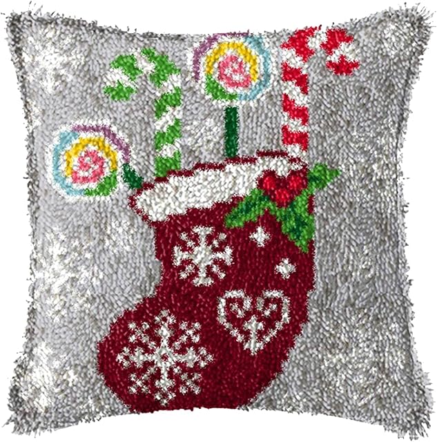 SKTWOE Latch Hook Kit Unfinished Christmas Cushion Cover with Printed Canvas Pillowcase Sewing Making Kits for Beginners Adults Kids Embroidery Kits Home Decoration 43Cmx43cm