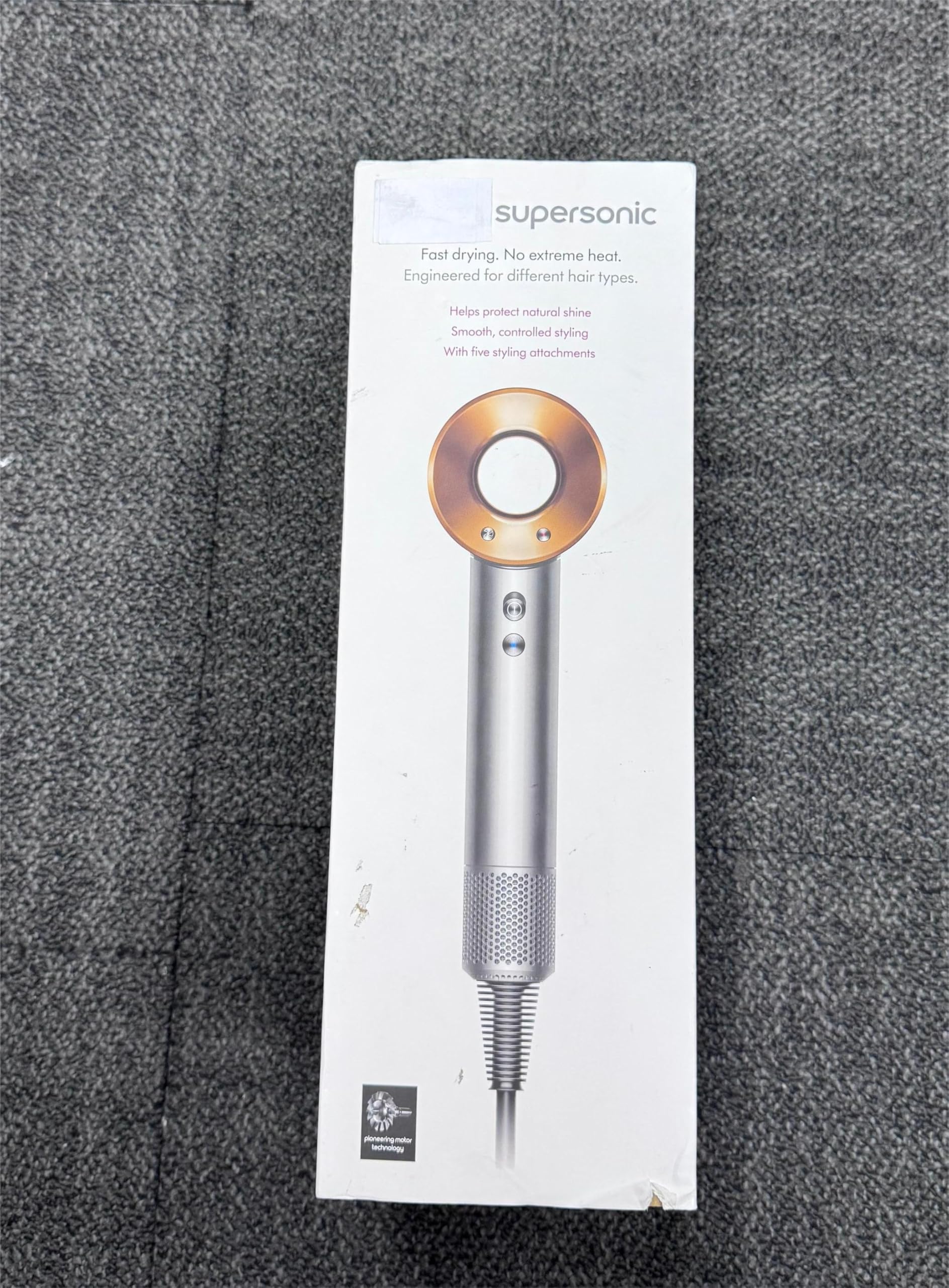 Supersonic hair dryer (Nickel/Copper) [Five styling attachments including the new Flyaway attachment]- red - International Version