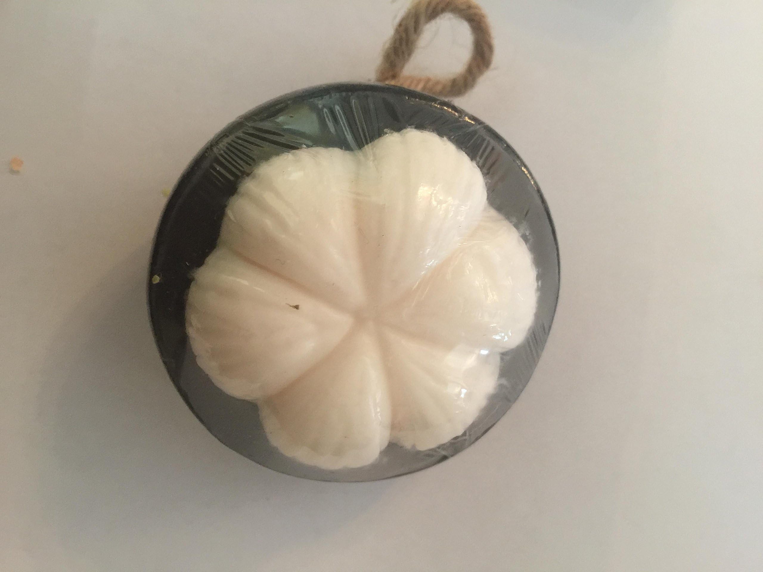 Thai Aromatic Natural Essential Oil AHA Vitamin E Fruit Handmade Soap Mangosteen Shape Style