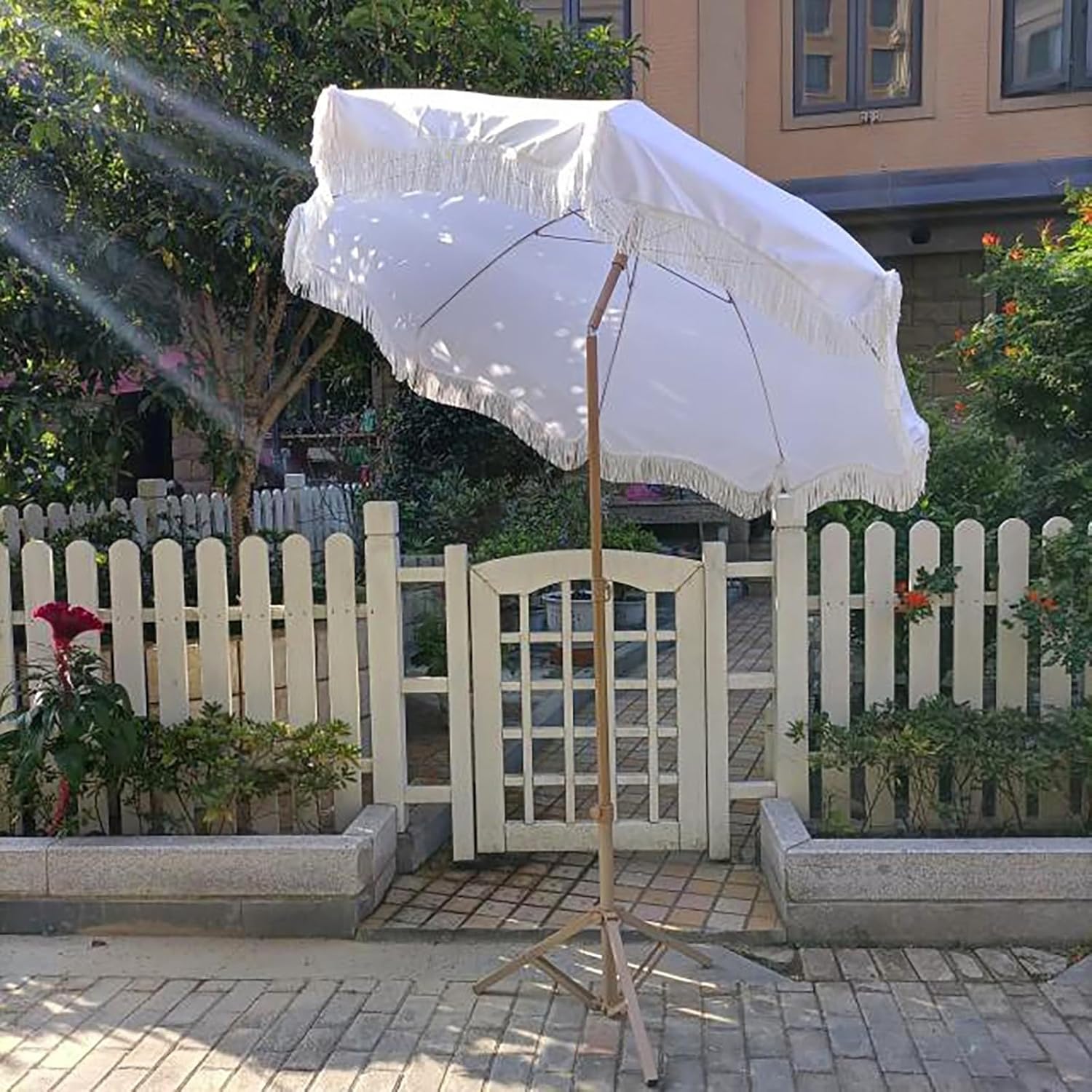 Garden Patio Umbrella Tassel Beach Parasol UV Protection Outdoor Sun Shade Umbrella White Courtyard Decorative Umbrellas Without Base With Tilting