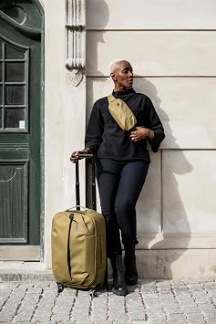Thule Aion Carry On Spinner