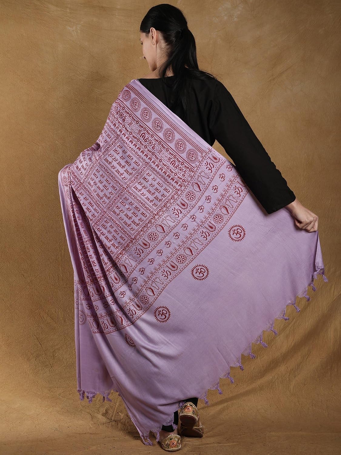 Exotic India Hare Ram Hare Krishna Prayer Shawl from Banaras | Poly Cotton Religious Clothes