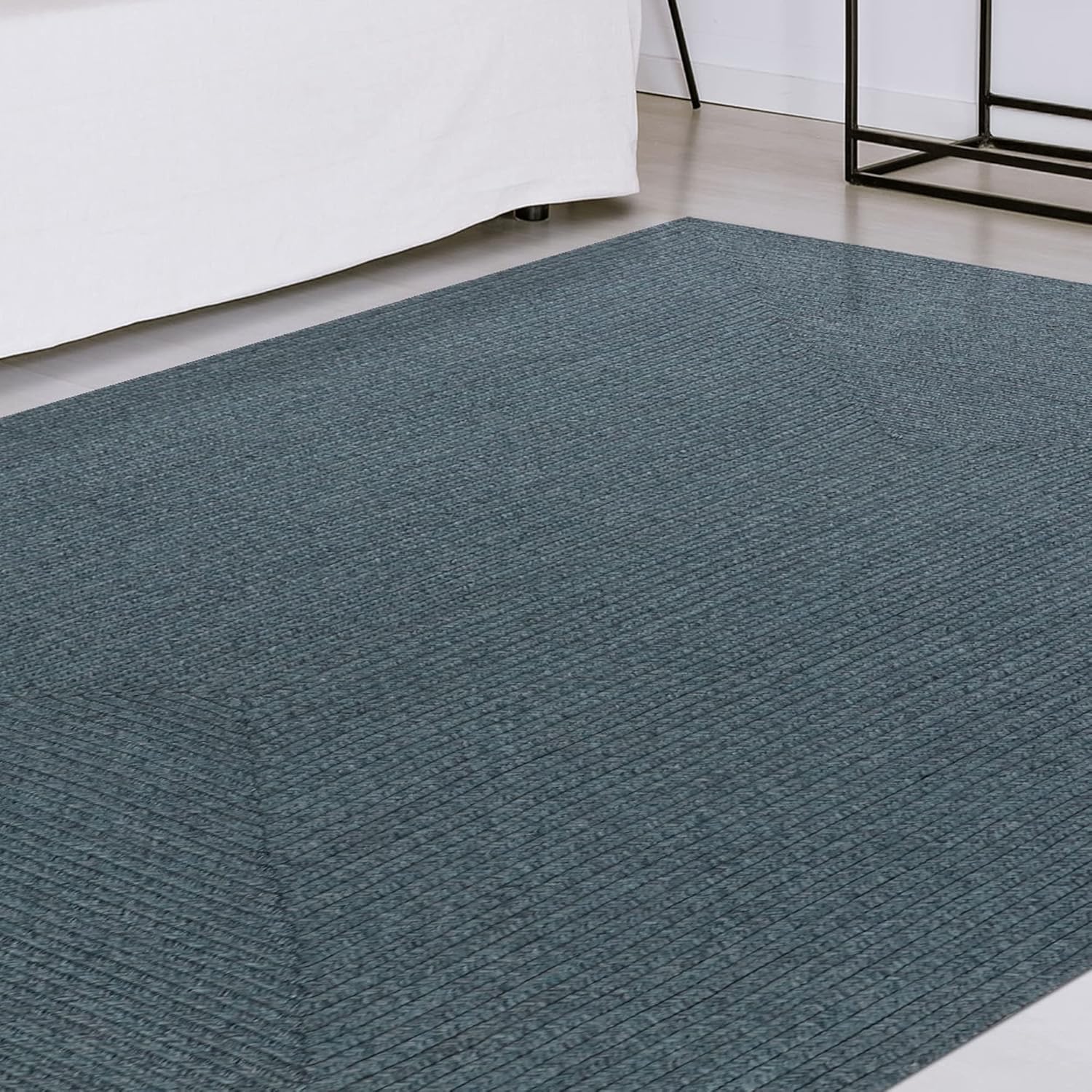 Superior Indoor/ Outdoor Large Area Rug, Reversible Braided Home Floor Decor for Living Room, Kitchen, Entryway, Patio, Front Porch, Deck, Modern, Boho, Farmhouse Style, 4' x 6', Lagoon Breeze