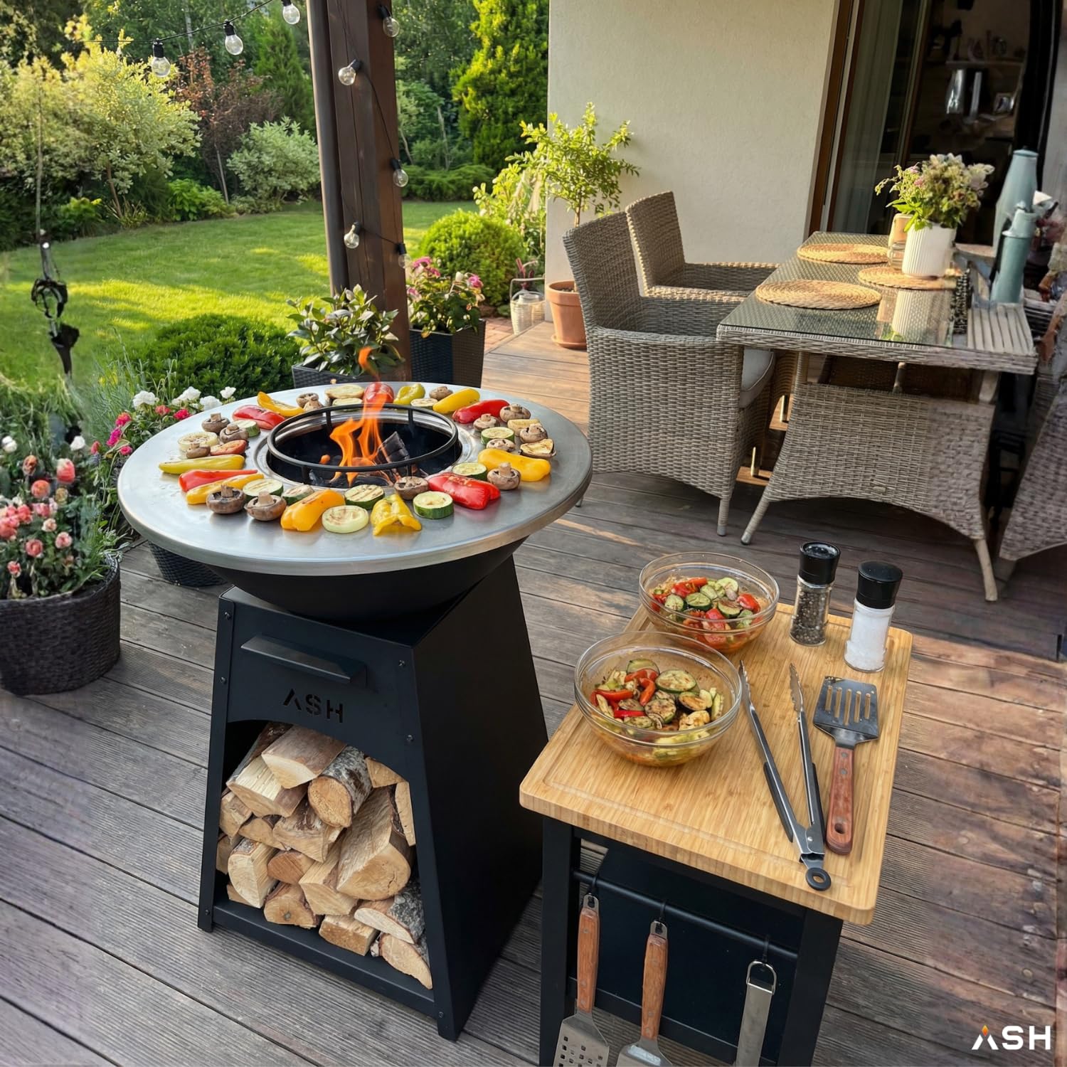 Plancha - BBQ - Grill - Brasero - Plaque de cuisson - Extérieur - Plancha - Anneau de barbecue - ASH NOVA Large - Cheminée de jardin - Barbecue - Rangement du bois - Aspect luxueux - Plaque de cuisson