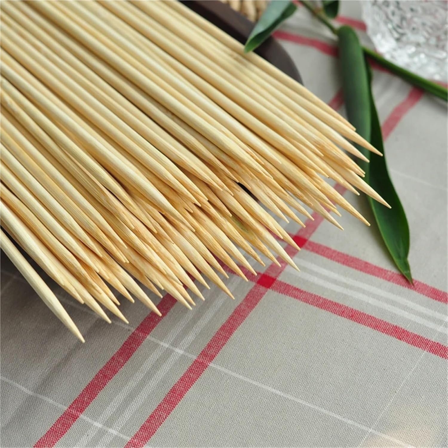 30cm X 4mm 100pcs Disposable Bamboo Skewers Natural Wood BBQ Skewers Potato Tower Sticks Meat Candy Restaurant Bar