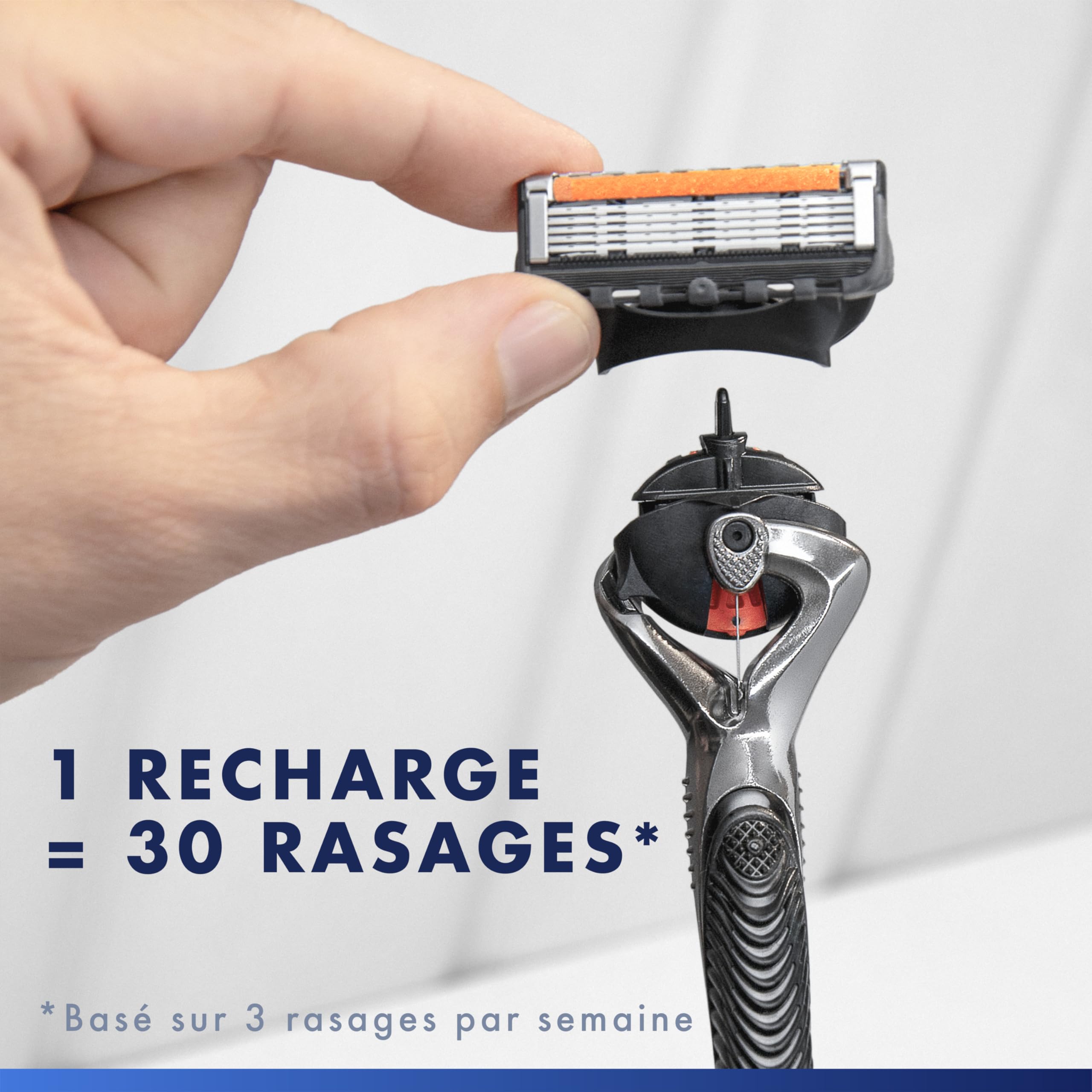Gillette Rasoir Homme Proglide, 10 Recharges, Manche Réutilisable, Tête Flexible 5 Lames, Bande Lubrifiante, 1 Cartouche 30 Rasages