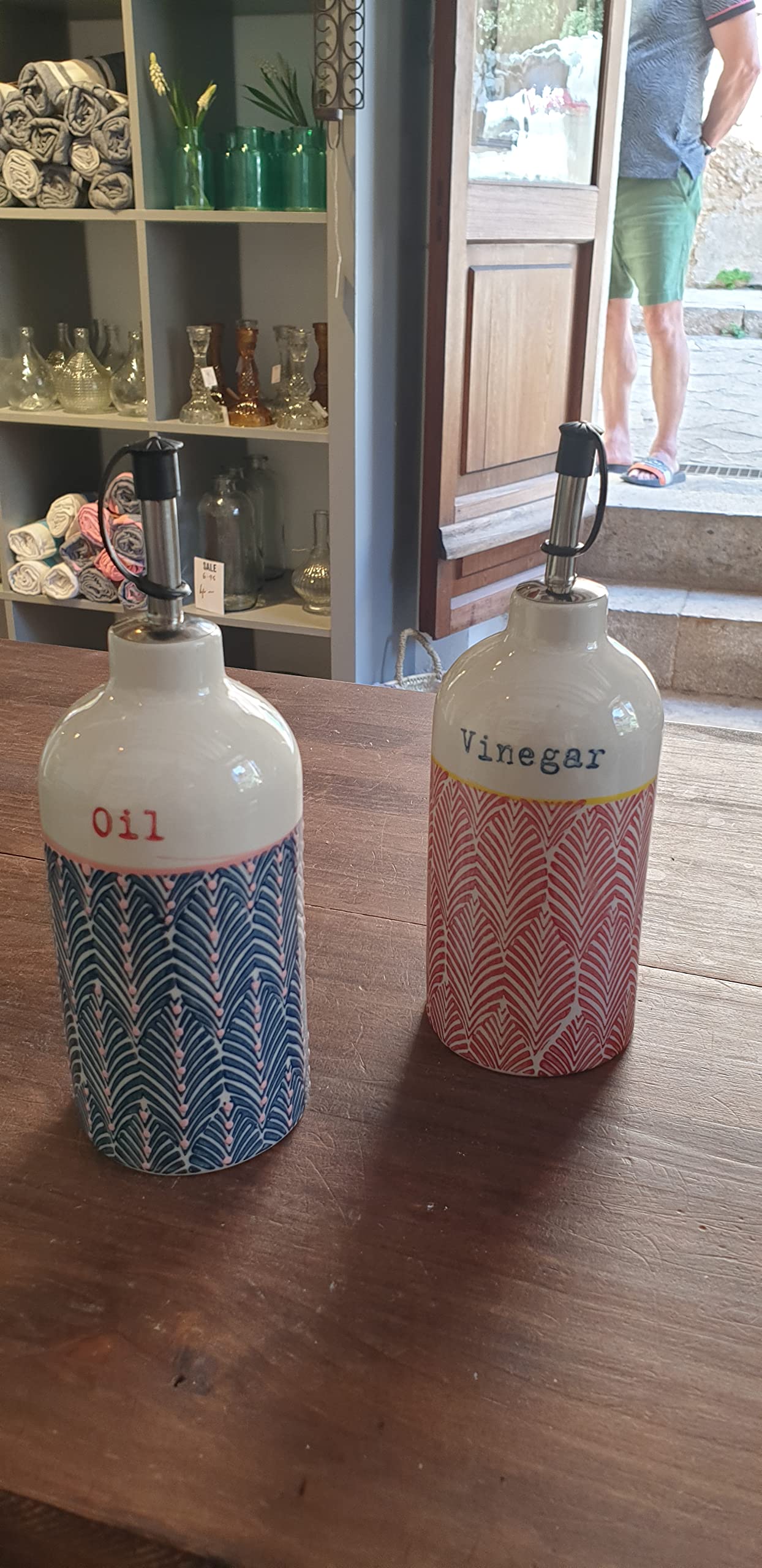 Öl- und Essigflasche