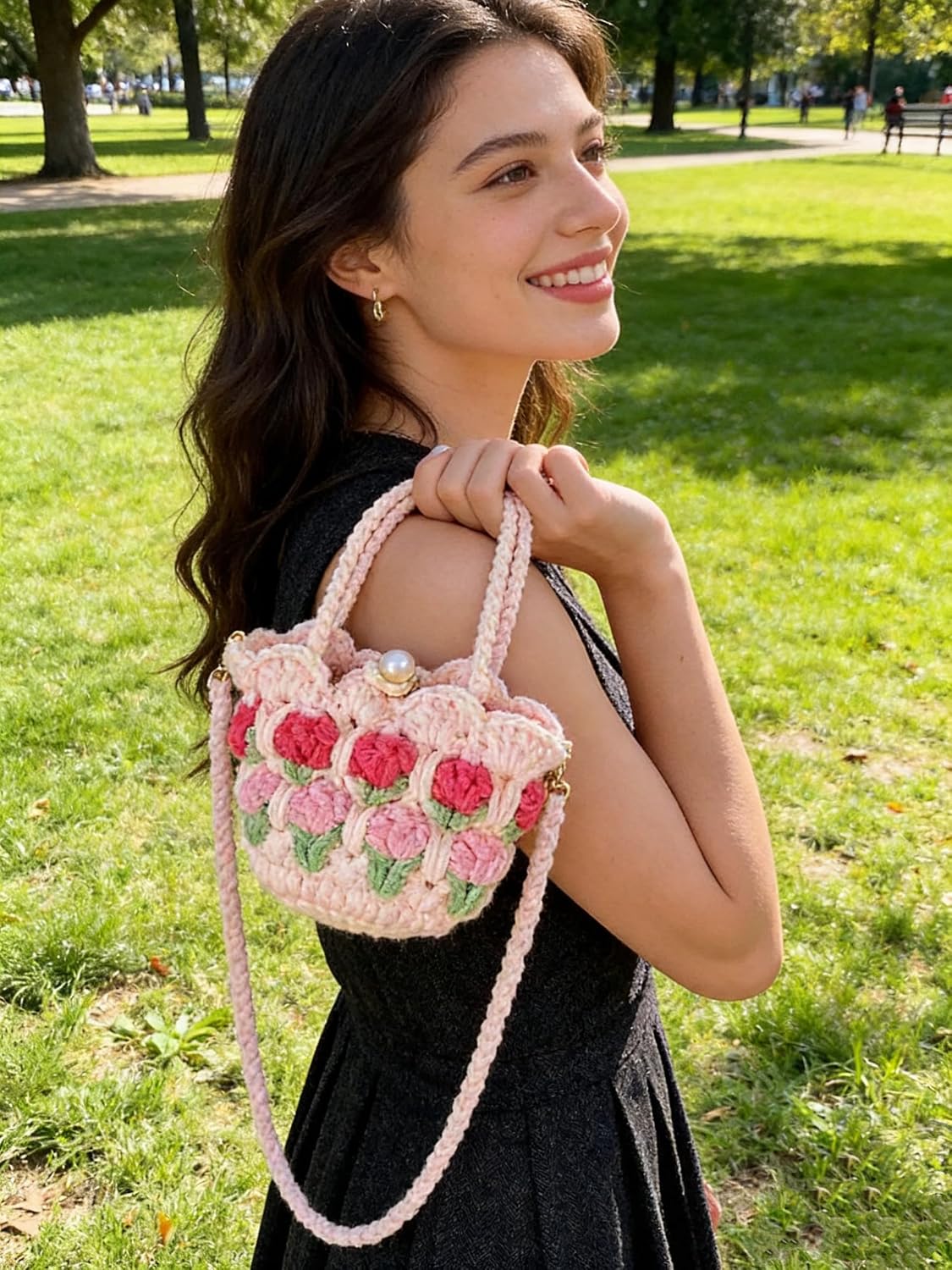 Girl Crochet Crossbody Bag Mini Strawberry Shoulder Purse for Teen Young Lady Knit INS-Trendy Money Wallet for Lipstick Phone
