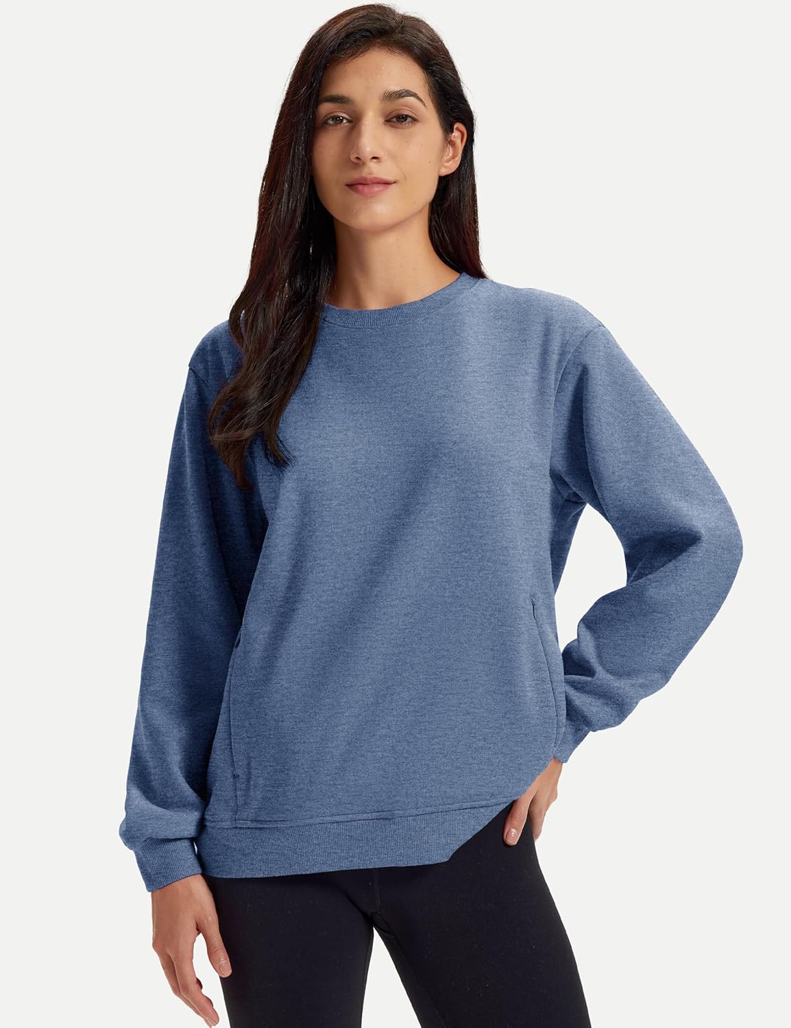 MAGCOMSEN Women's Sweatshirts Fleece Lined Pullover Crewneck Cotton Casual Winter Warm Tops with Zip Pockets - Image 4