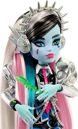 Miniatura 3 de Monster High Muñeca Amped Up Frankie Stein Rockstar con instrumentos y accesorios temáticos de rendimiento como auriculares