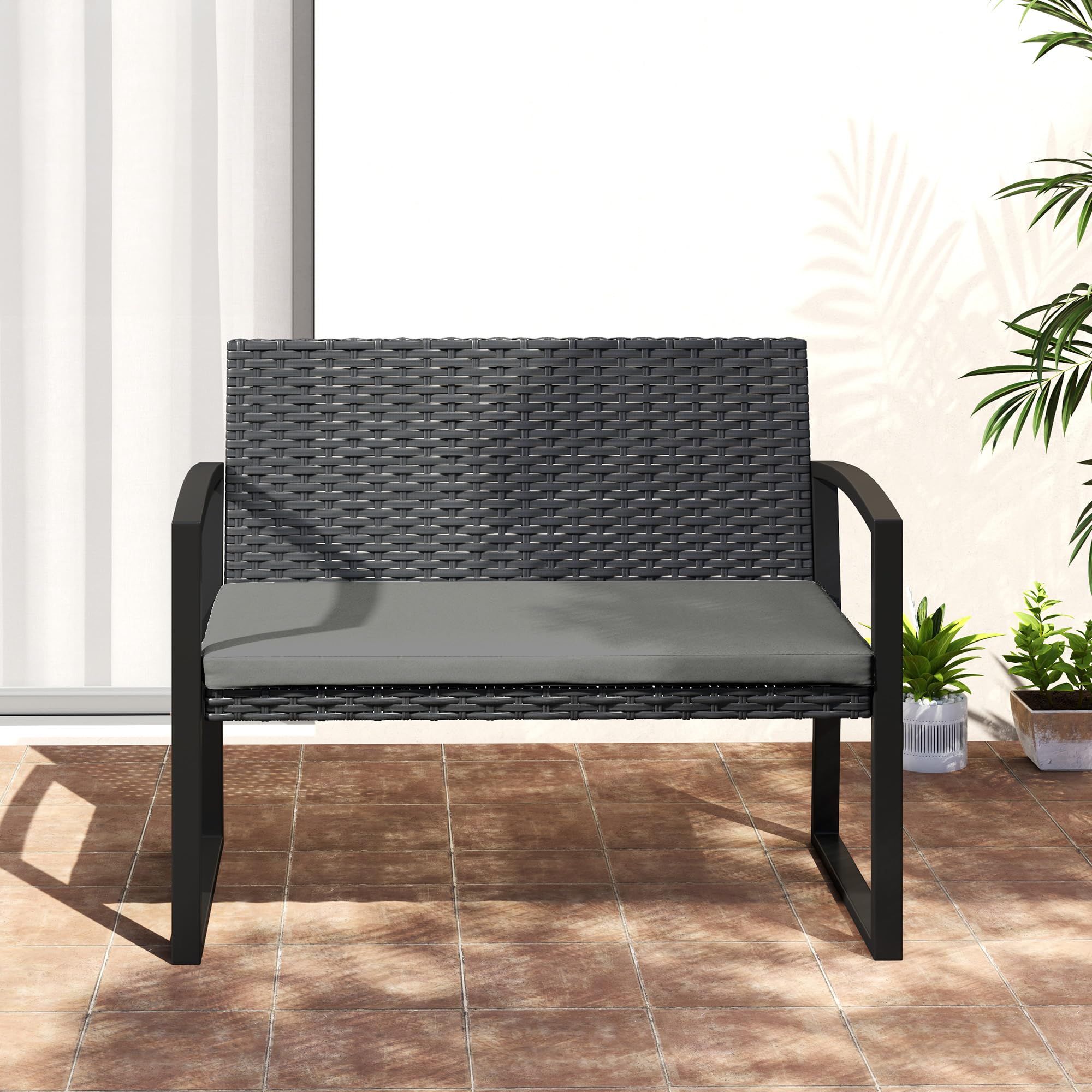 Outsunny Banc de Jardin 2 Places, Banc d'extérieur en résine tressée PE avec Coussin, Banquette de Patio avec accoudoirs, Structure en Acier galvanisé, Gris et Noir