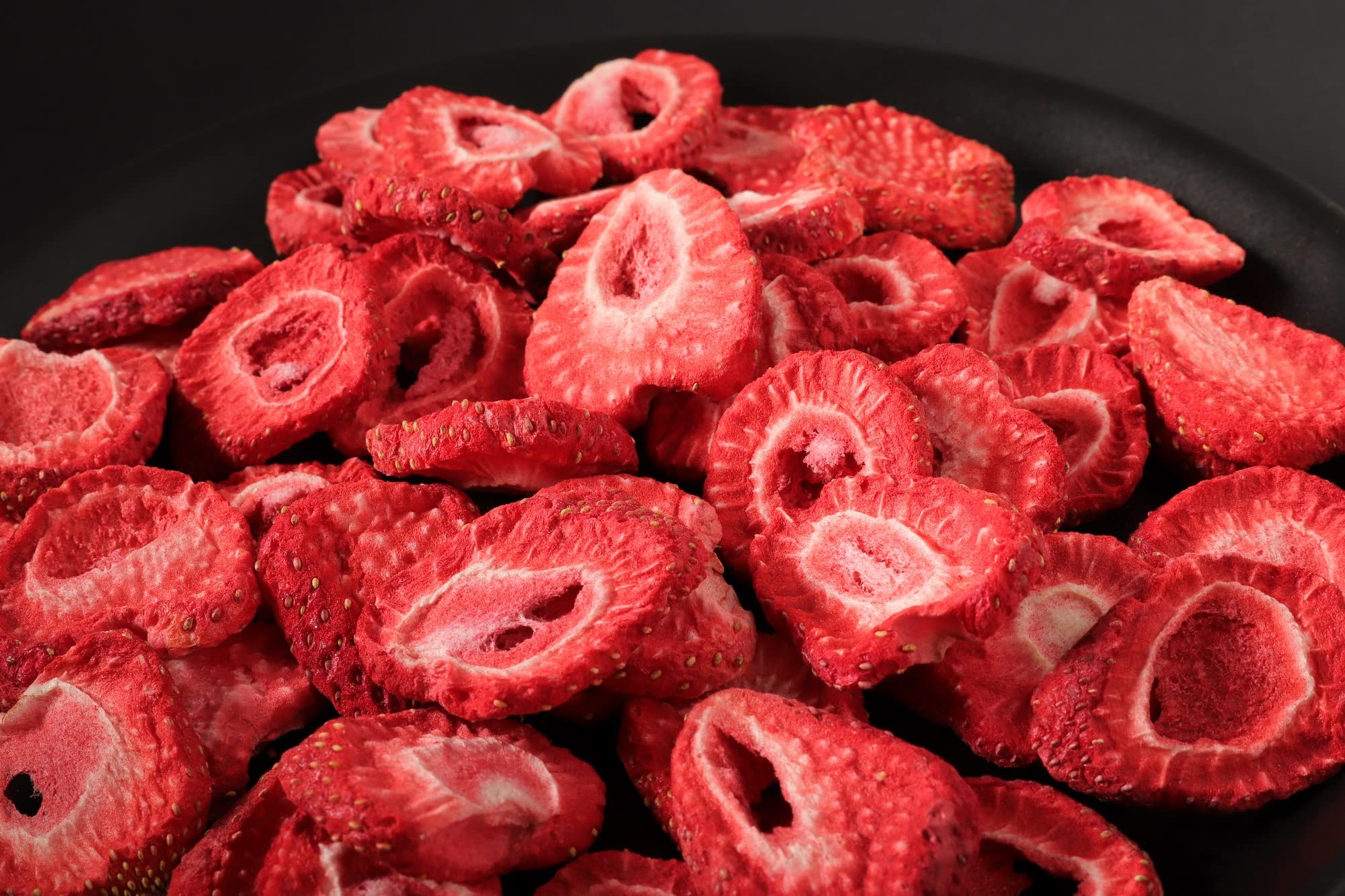 Mynatura gefriergetrocknete Erdbeerscheiben I pflanzlich I naturbelassen I Trockenfrüchte I Obst I - schonend getrocknet (2 x 350g)
