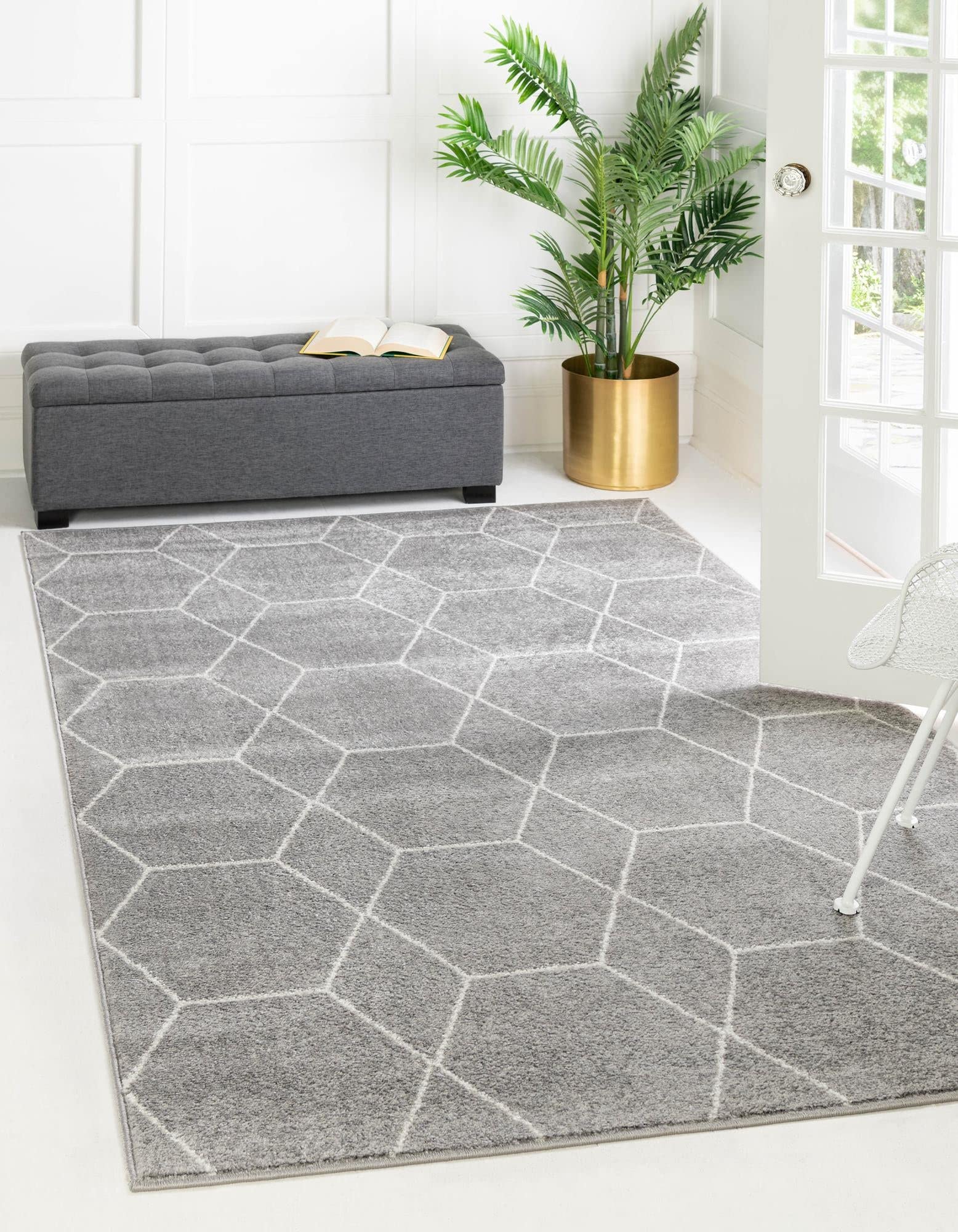 Rugs.com Lattice Frieze Collection Rug – 3' 3 x 5' 3 Light Gray Medium Rug Perfect for Living Rooms, Large Dining Rooms, Open Floorplans