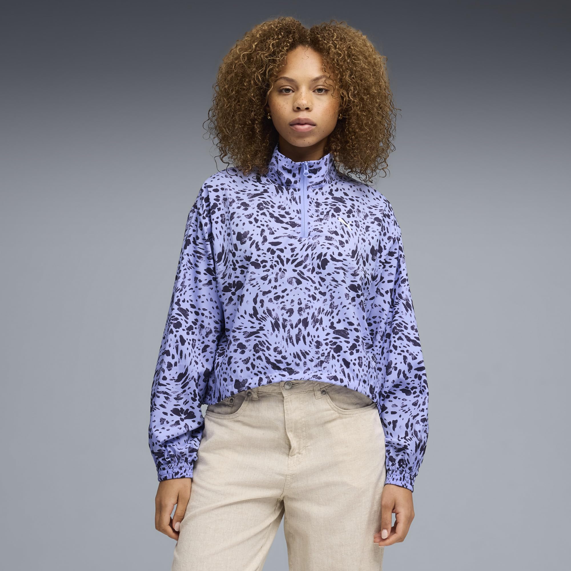 Amazon.com: PUMA Women's Essentials Graphics Relaxed Woven Half