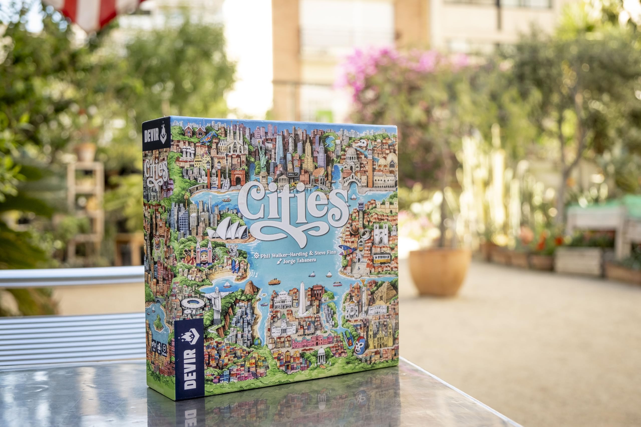 DEVIR - Città- Azione e risorse Gioco di costruzione della città - Giochi da tavolo competitivi e strategici per adulti e bambini - da 2 a 4 giocatori, per bambini dai 10 anni in su