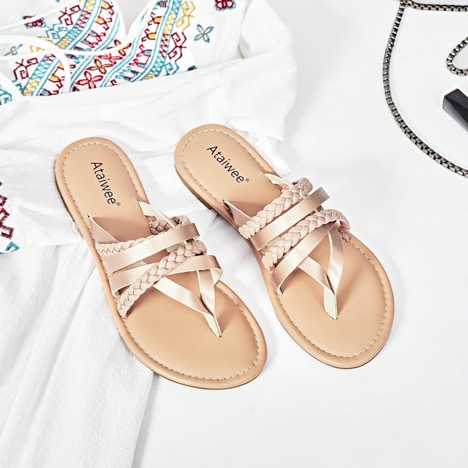 Ataiwee Women's Casual Flat Slide Sandals - Dressy Comfortable Criss Cross Strappy Summer Sandals,Open Toe Multi Strap Beach Flat Thong Sandals.