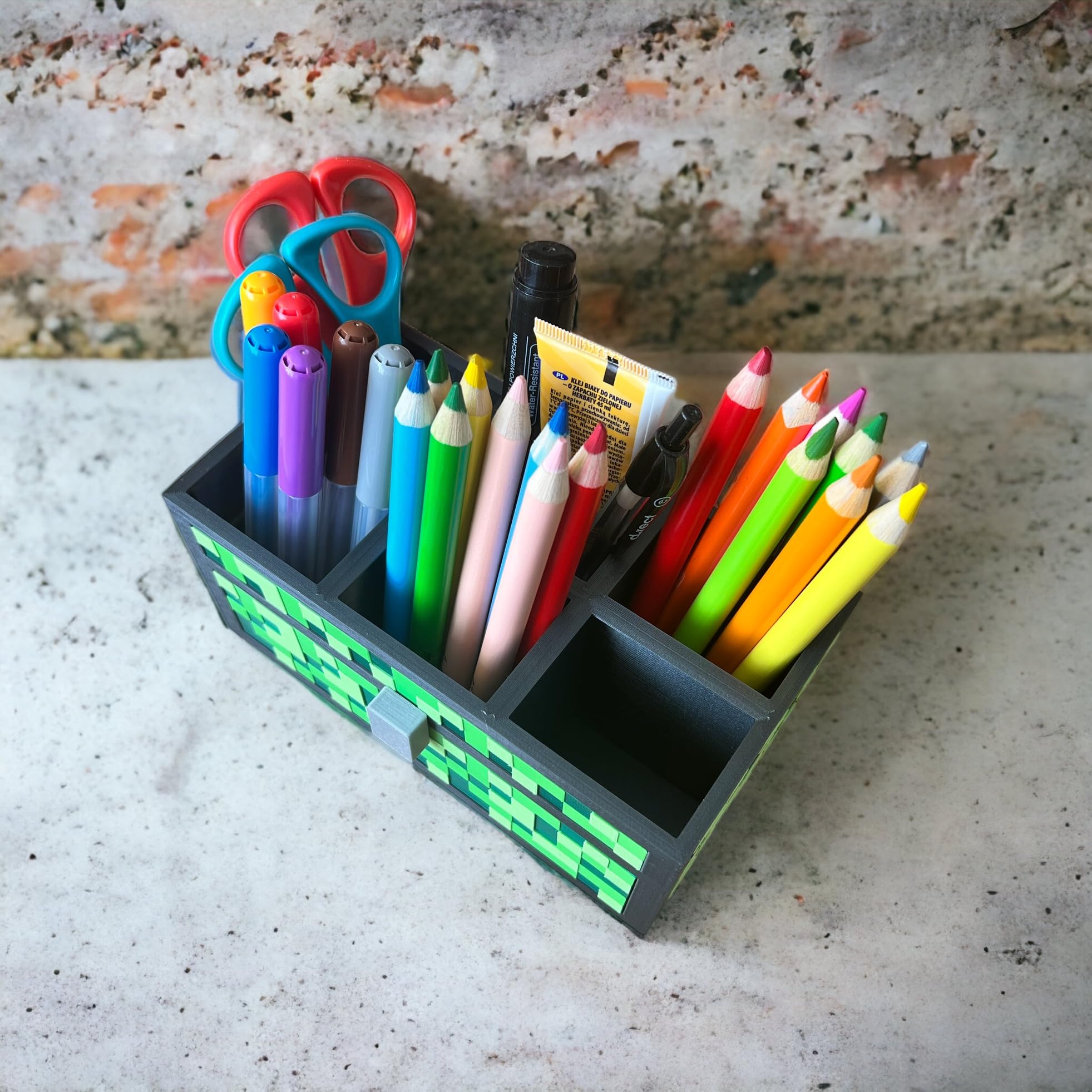 Organizer für Buntstifte im Pixel-Blockdesign – Schreibtisch-Organizer für Kinder, ECO Stiftehalter (Grün)