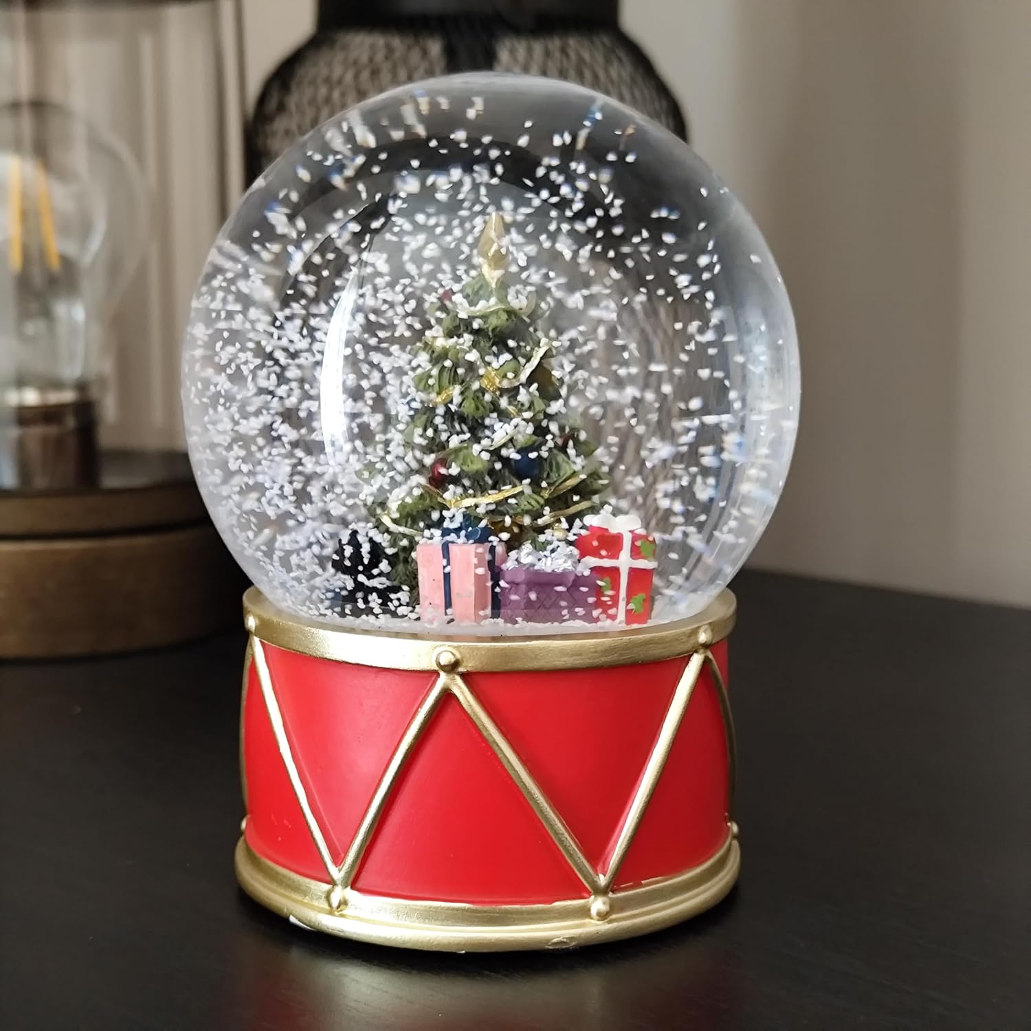 Christmas Tree on Drum Base Snow Globe