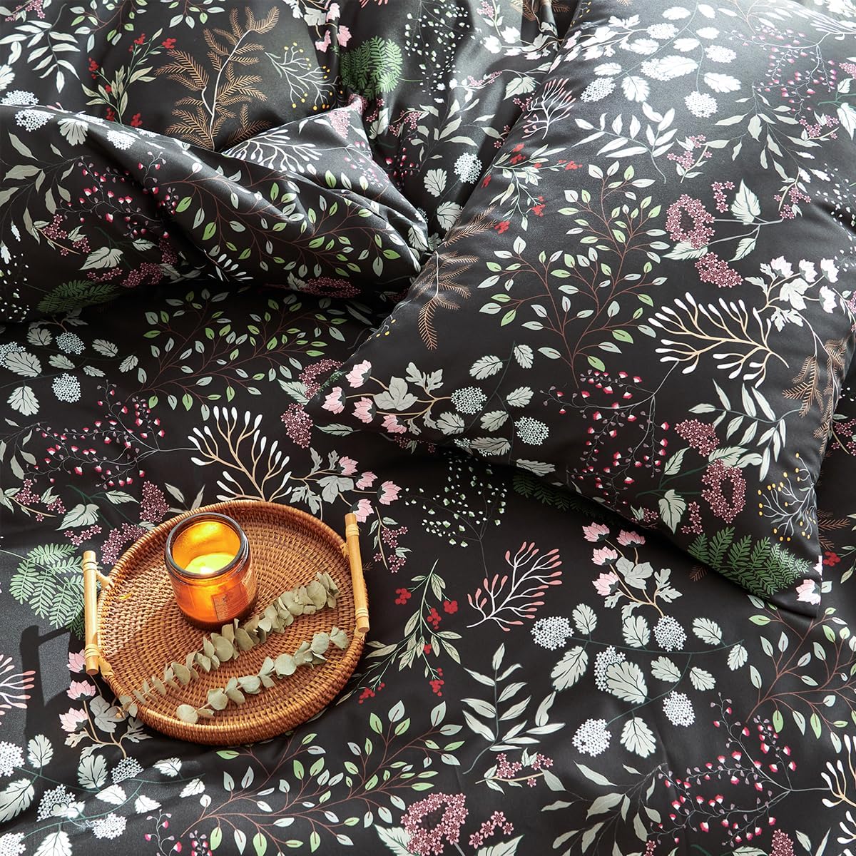 CCoutueChen Floral Duvet Cover Queen 3 Pieces Elegant Flower Bedding Set Farmhosue Aesthetic Bedding Soft Microfiber Black Duvet Cover Set with 2 Pillowcases