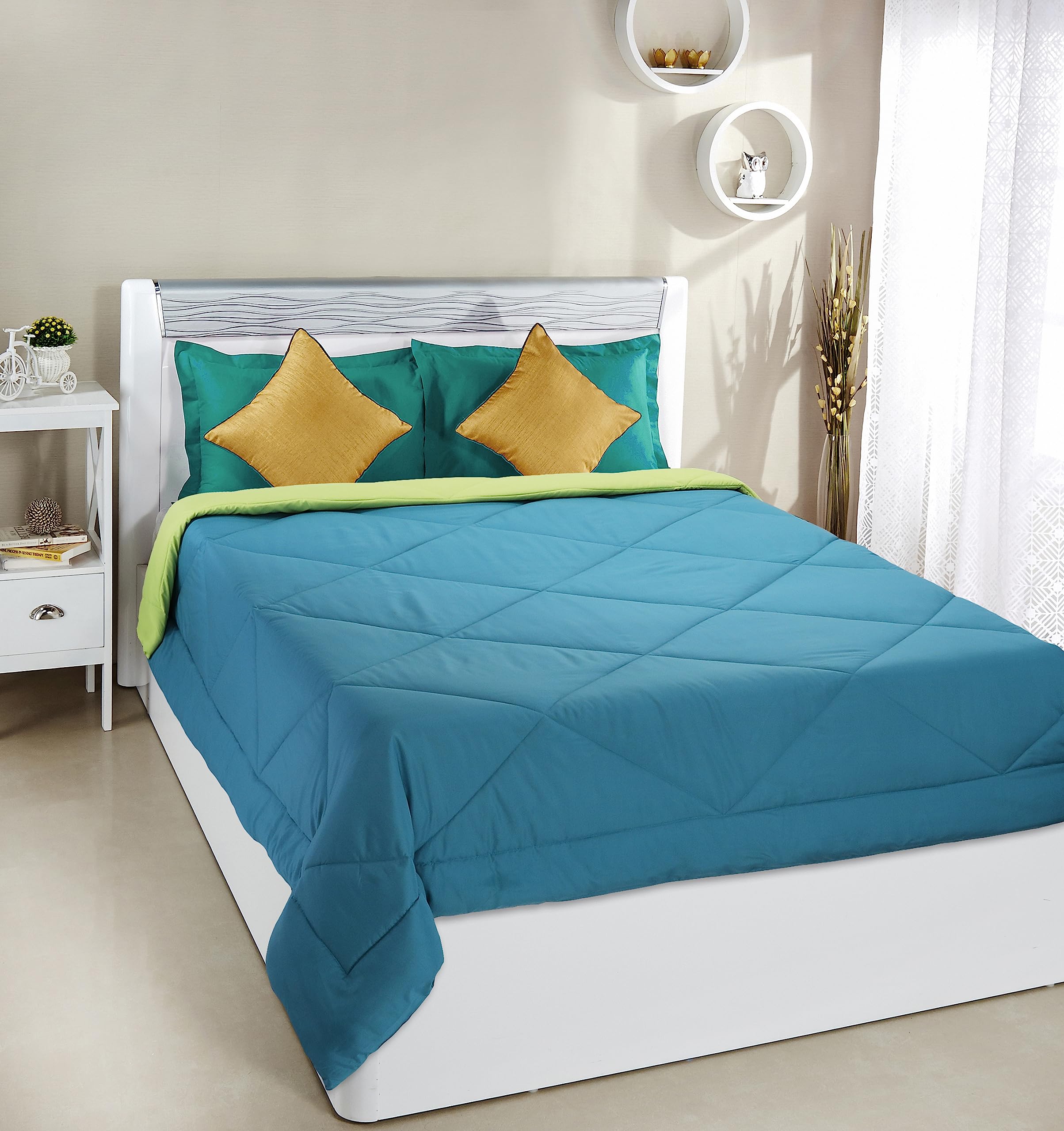 Amazon Brand - Solimo Microfiber Reversible Comforter, Double (Aqua Blue and Olive Green, 300 GSM)