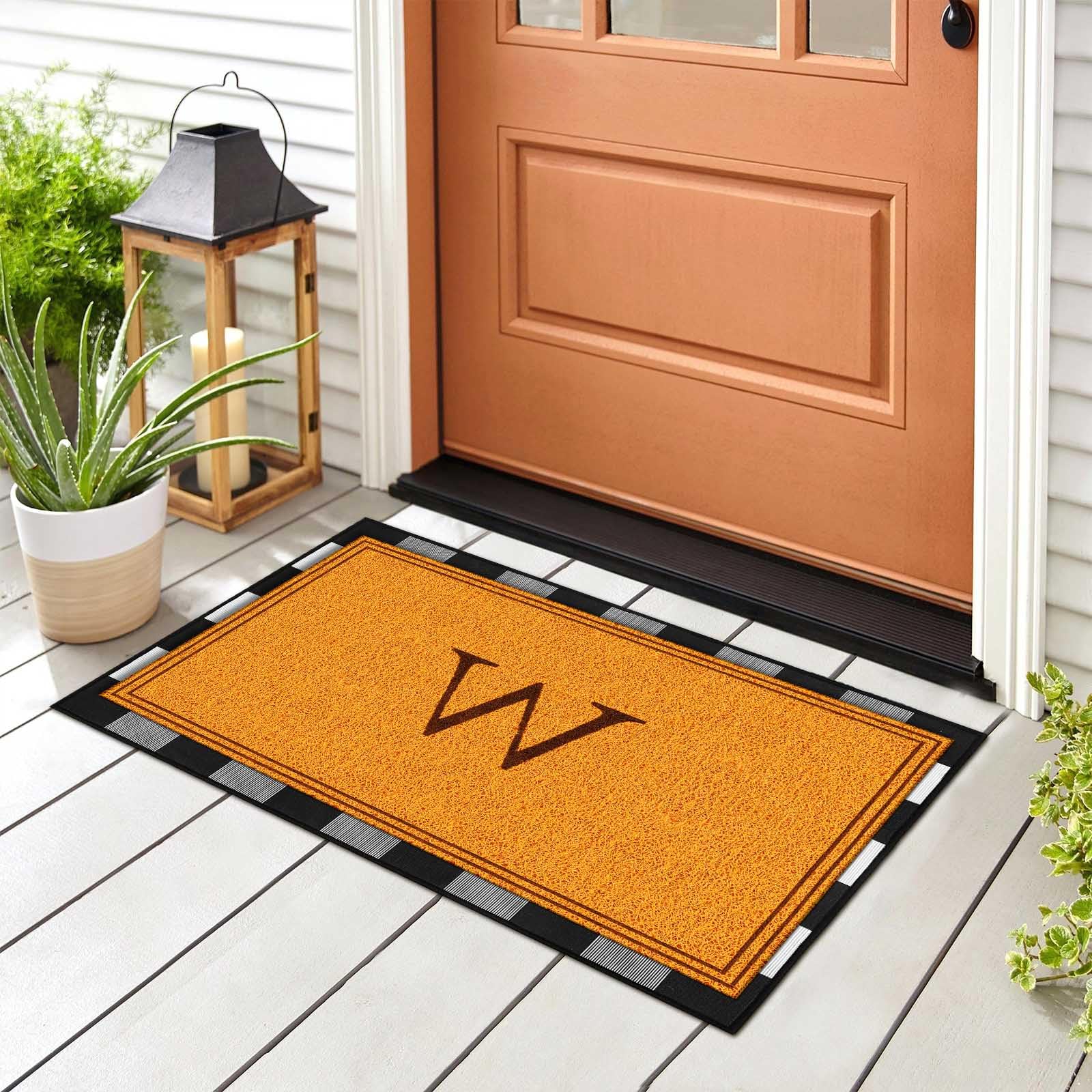 Photo 1 of 2 Pcs Buffalo Plaid Outdoor Rug and Letter W Monogrammed Door Mat Set Includes 1 Pc Checked Black and White Rug and 1 Pc Imitation Coir Front Door Rugs Outdoor for Entrance Porch Doormat