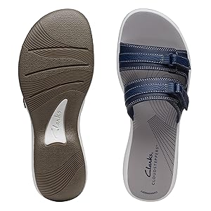 Clarks womens Breeze PiperSlide Sandal