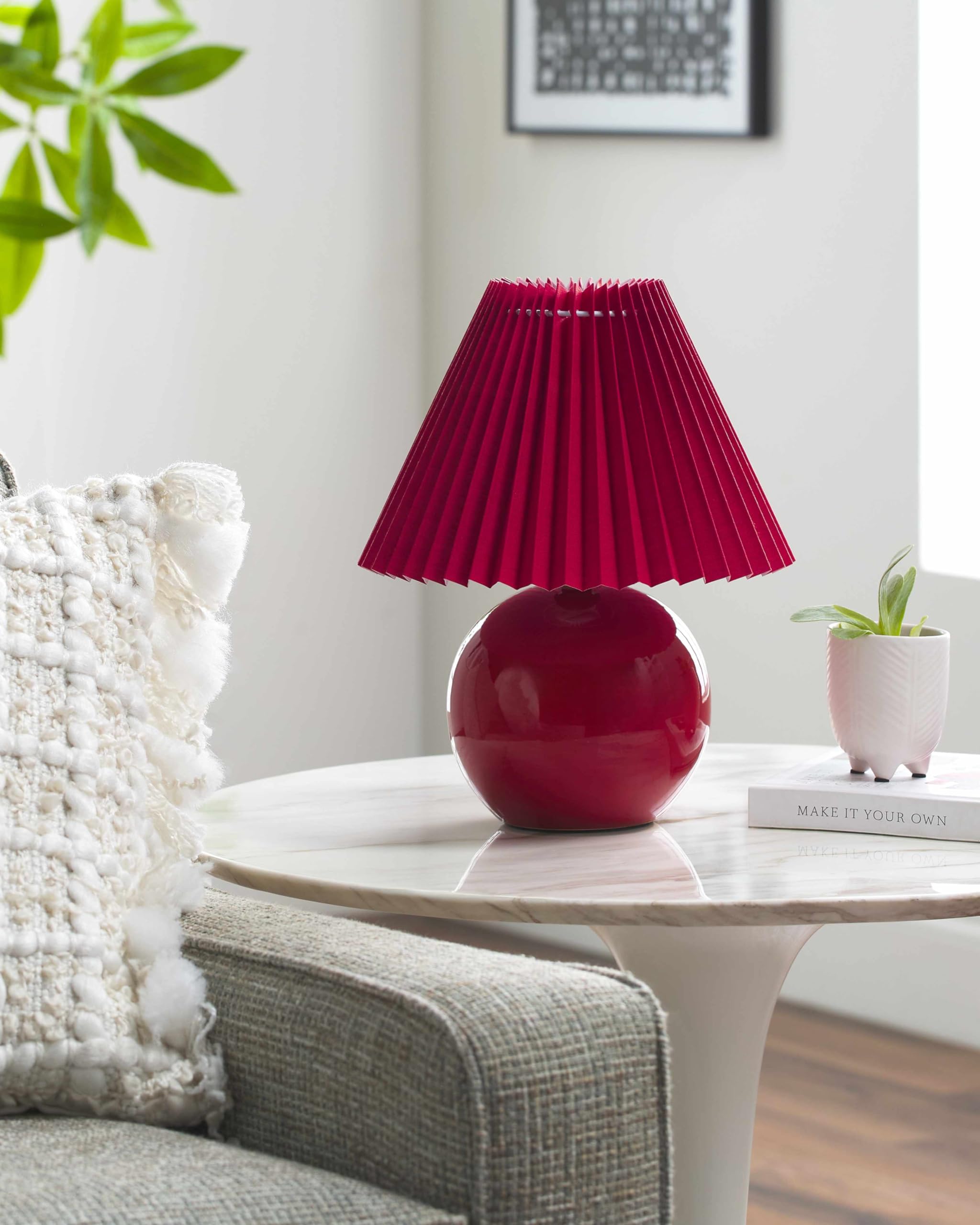 BoutiqueRugs Shcheglovo Boho Ceramic Bedside Table Lamp for Bedroom Nightstand - End Side Lighting for Living Room - Red - 12" H