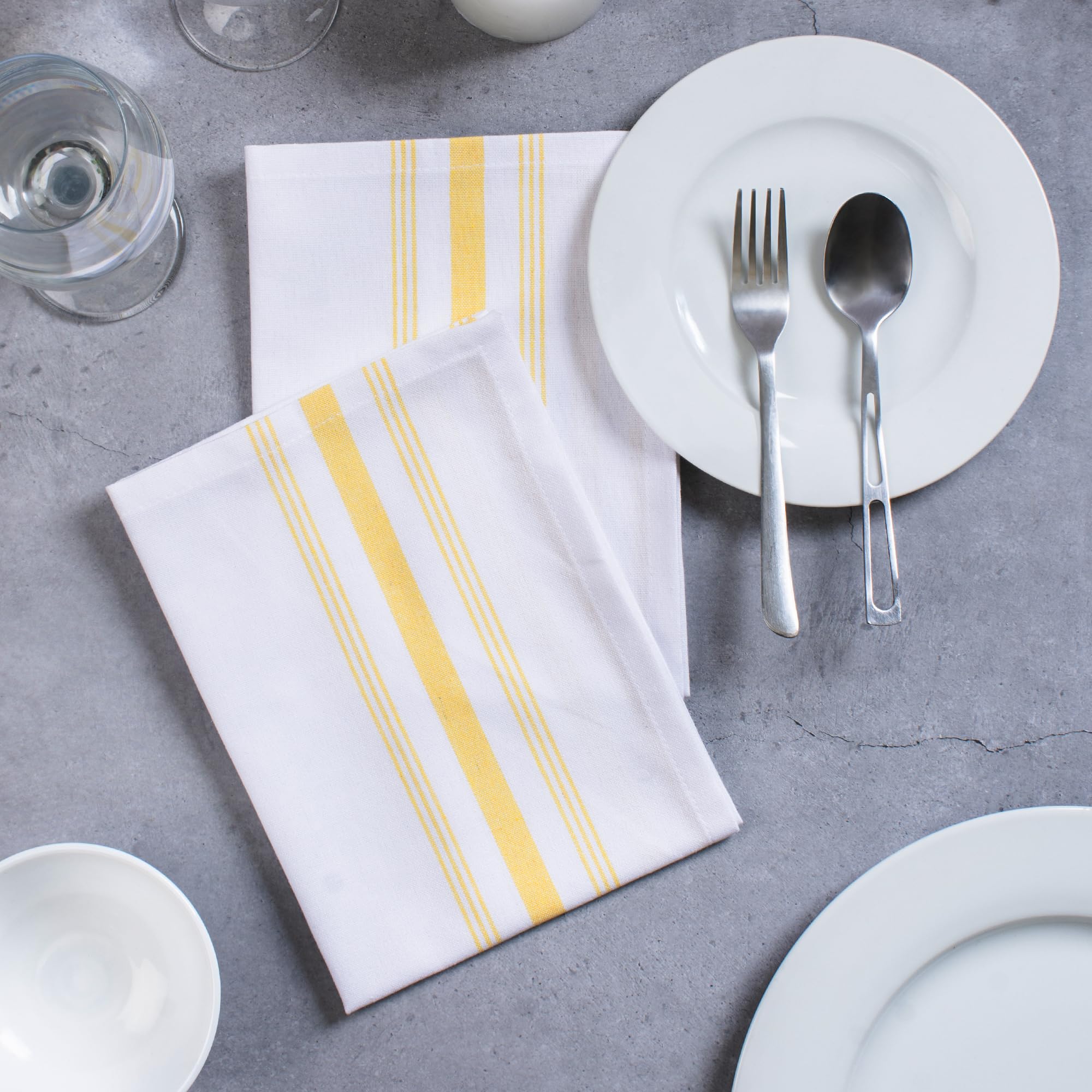 Blue Needles Servietten mit französischen Streifen, 12 Stück, 100 % Baumwolle, 45,7 x 45,7 cm, saugfähig, weich, wiederverwendbar und waschbar, Hotelqualität, perfekt für den täglichen Gebrauch, Gelb