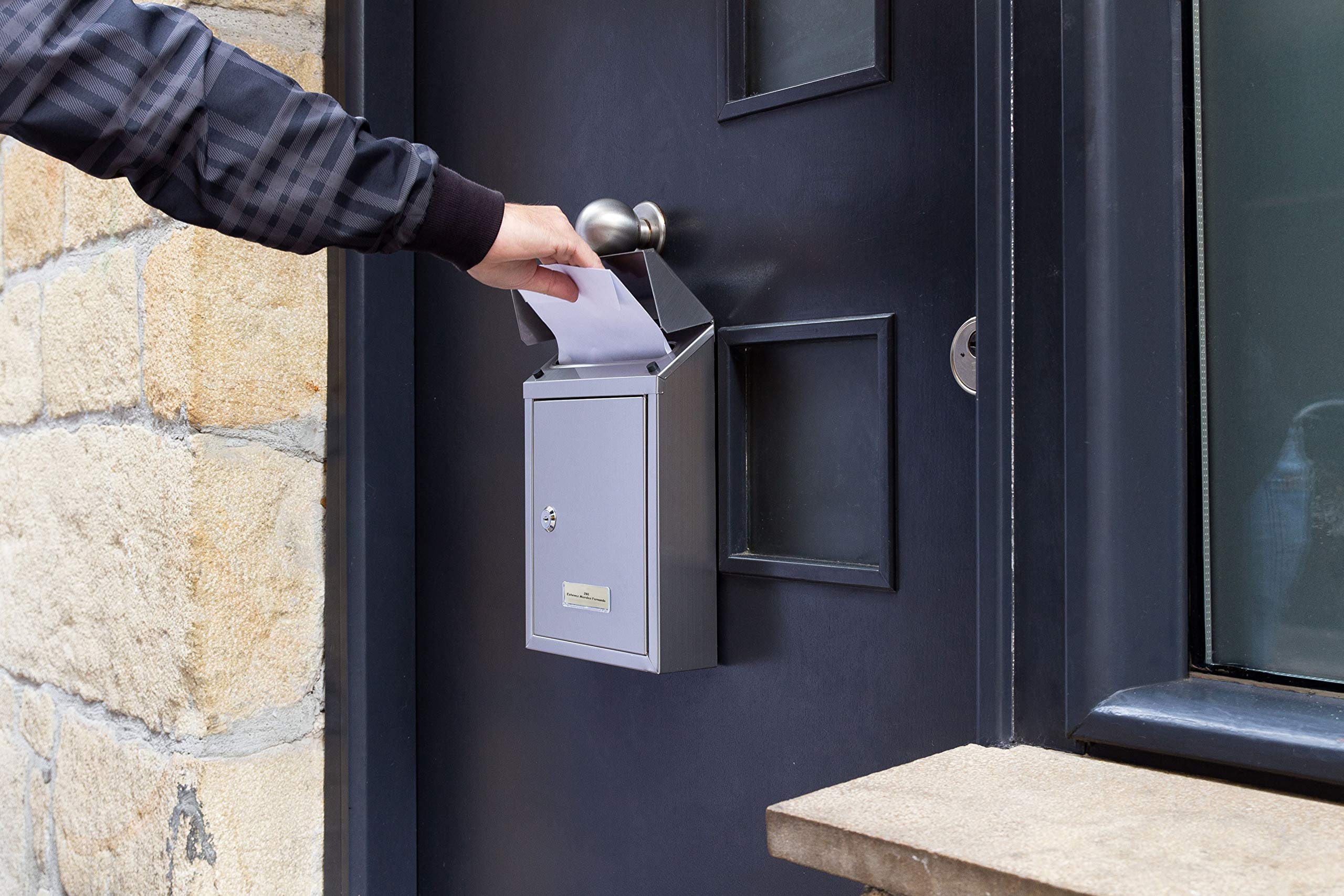ARREGUI Smart E5727 Buzón Exterior de Acero Inoxidable Tamaño S (Correo DIN A5) | Buzón de Pared Pequeño | Buzón de Correo con Boca Trasera Recogecartas | Anticorrosivo | Fácil de Instalar | INOX