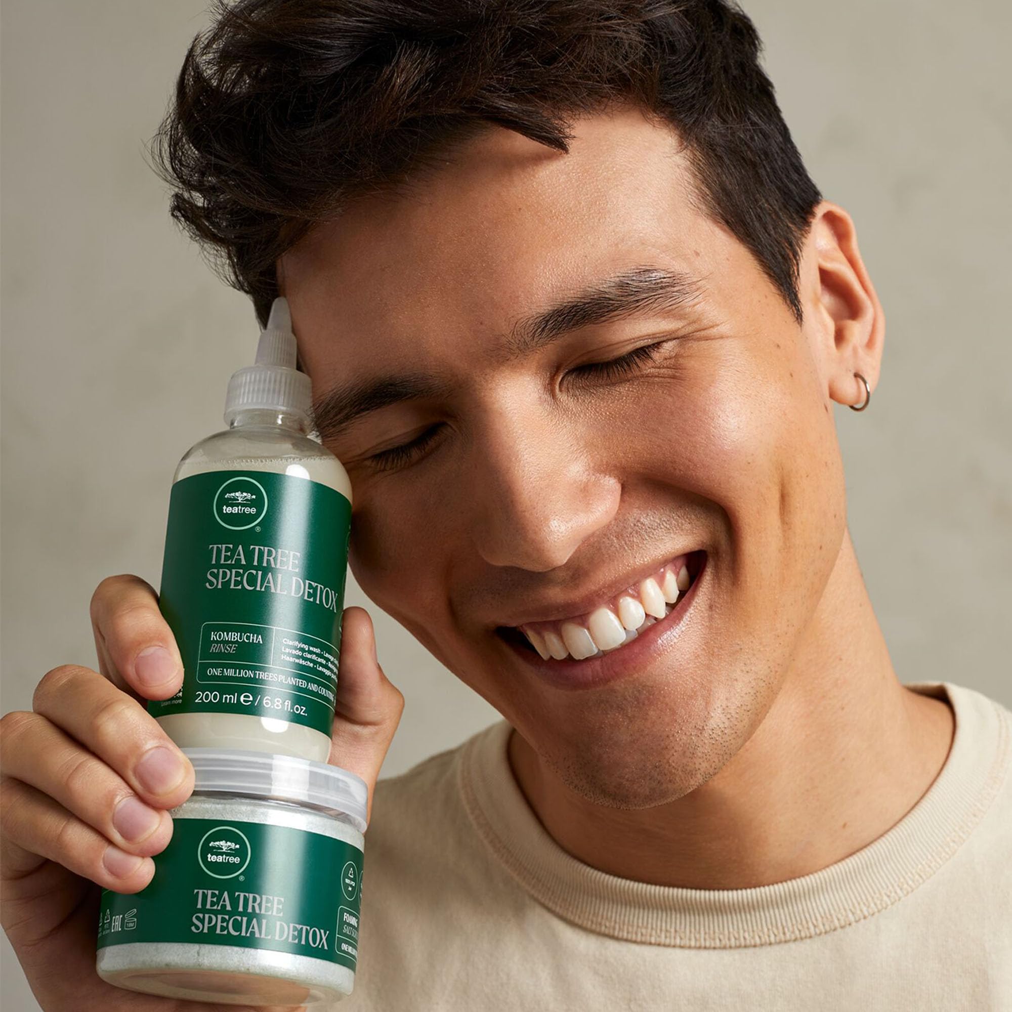 Paul Mitchell Tea Tree Special Detox Foaming Salt Scrub-scrub schiumogeno