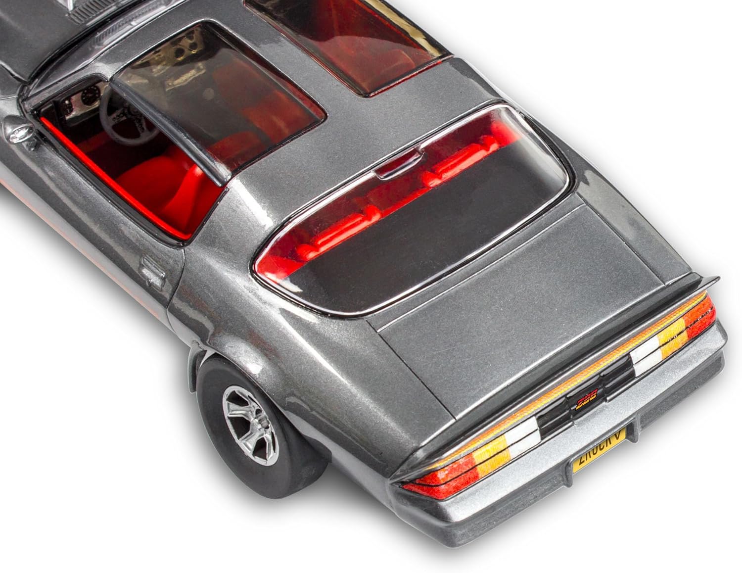 Revell 14526 1981 Chevrolet Camaro 1:25 Scale 37-Piece Skill Level 4 Model Car Building Kit