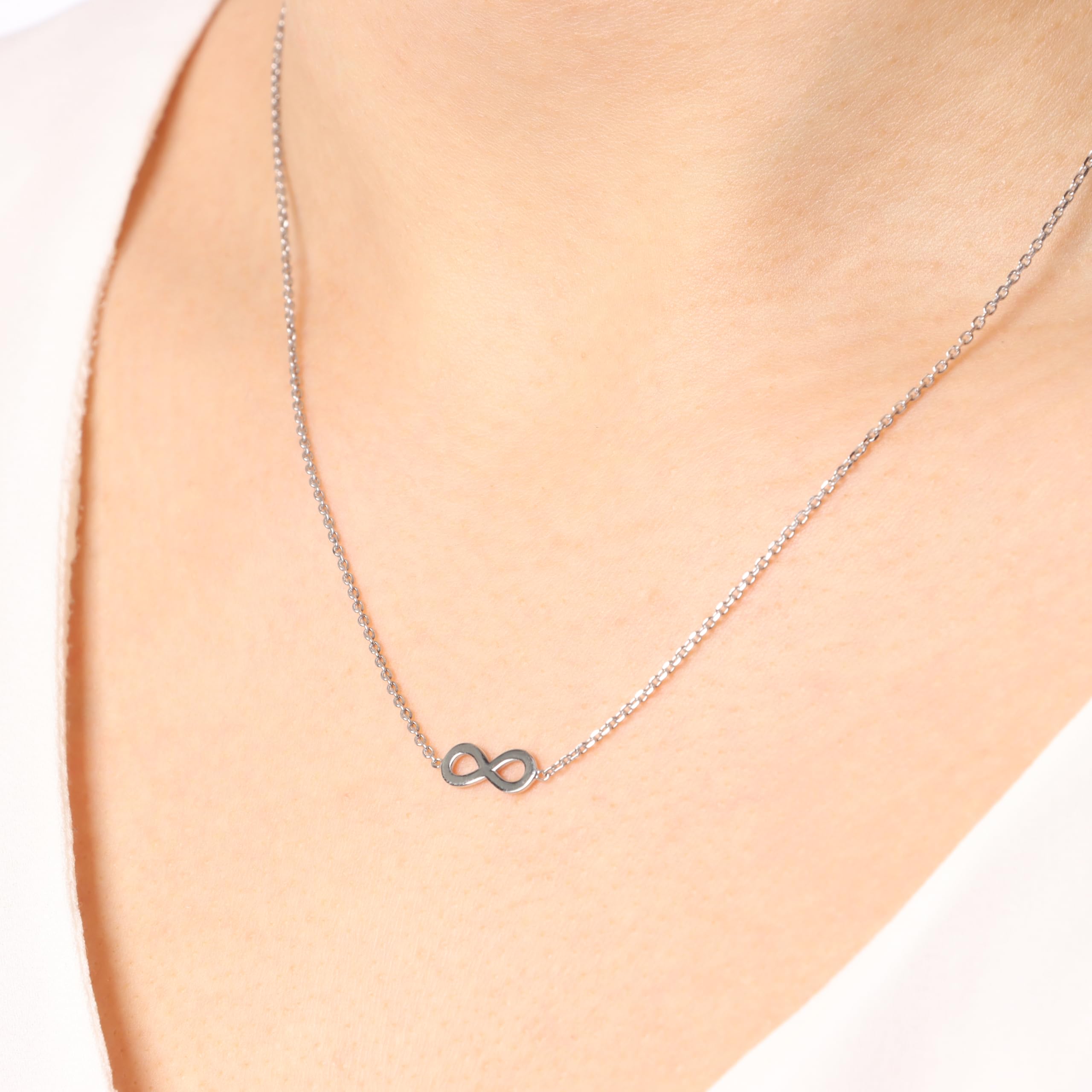 MILOR Collana donna in argento 925 placcato platino con ciondolo Infinito – Girocollo elegante e ipoallergenico – Gioielli donna made in Italy – Regalo per Festa della mamma e compleanno